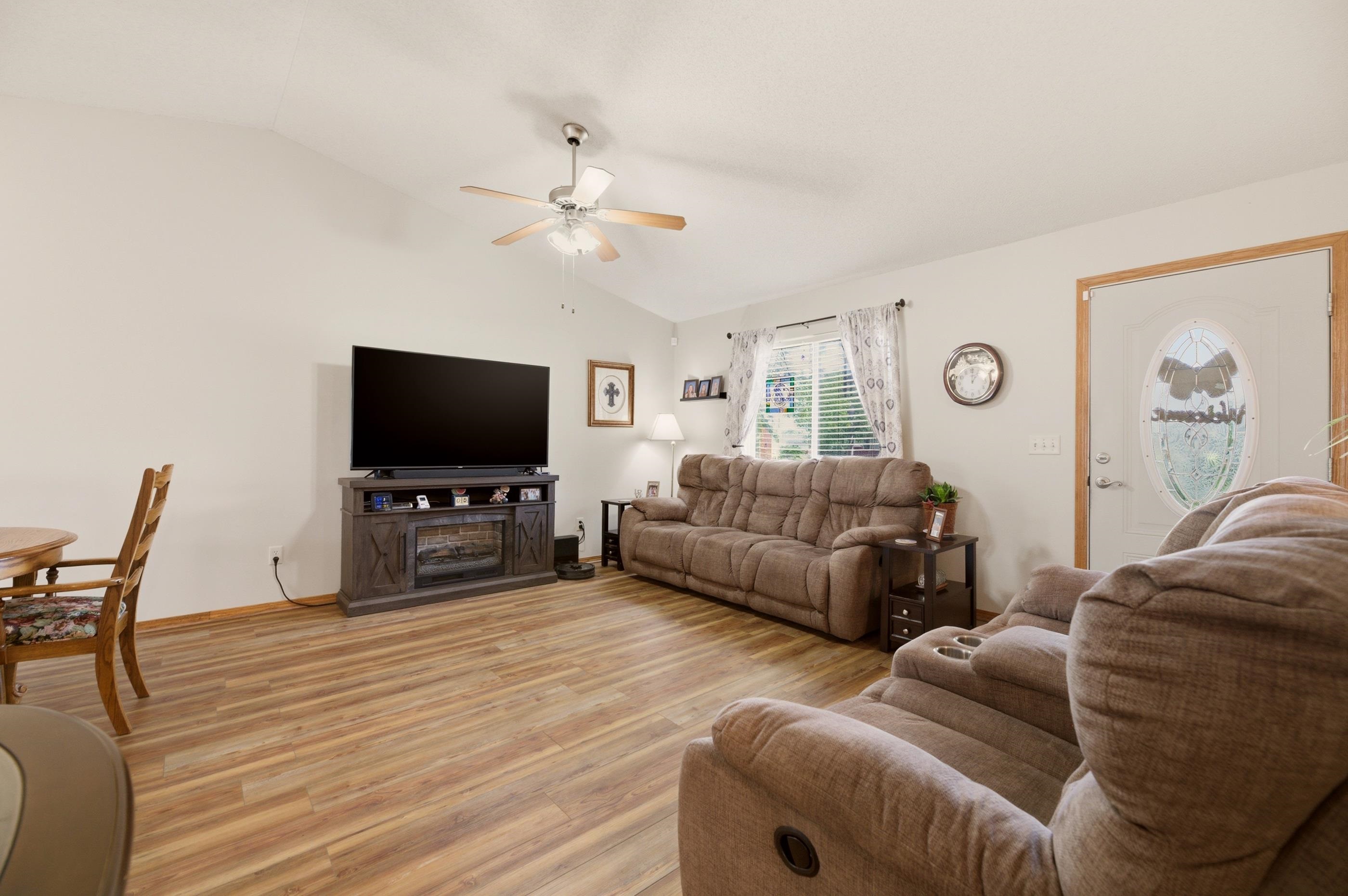 1338 N Aksarben Court Wichita KS 67235