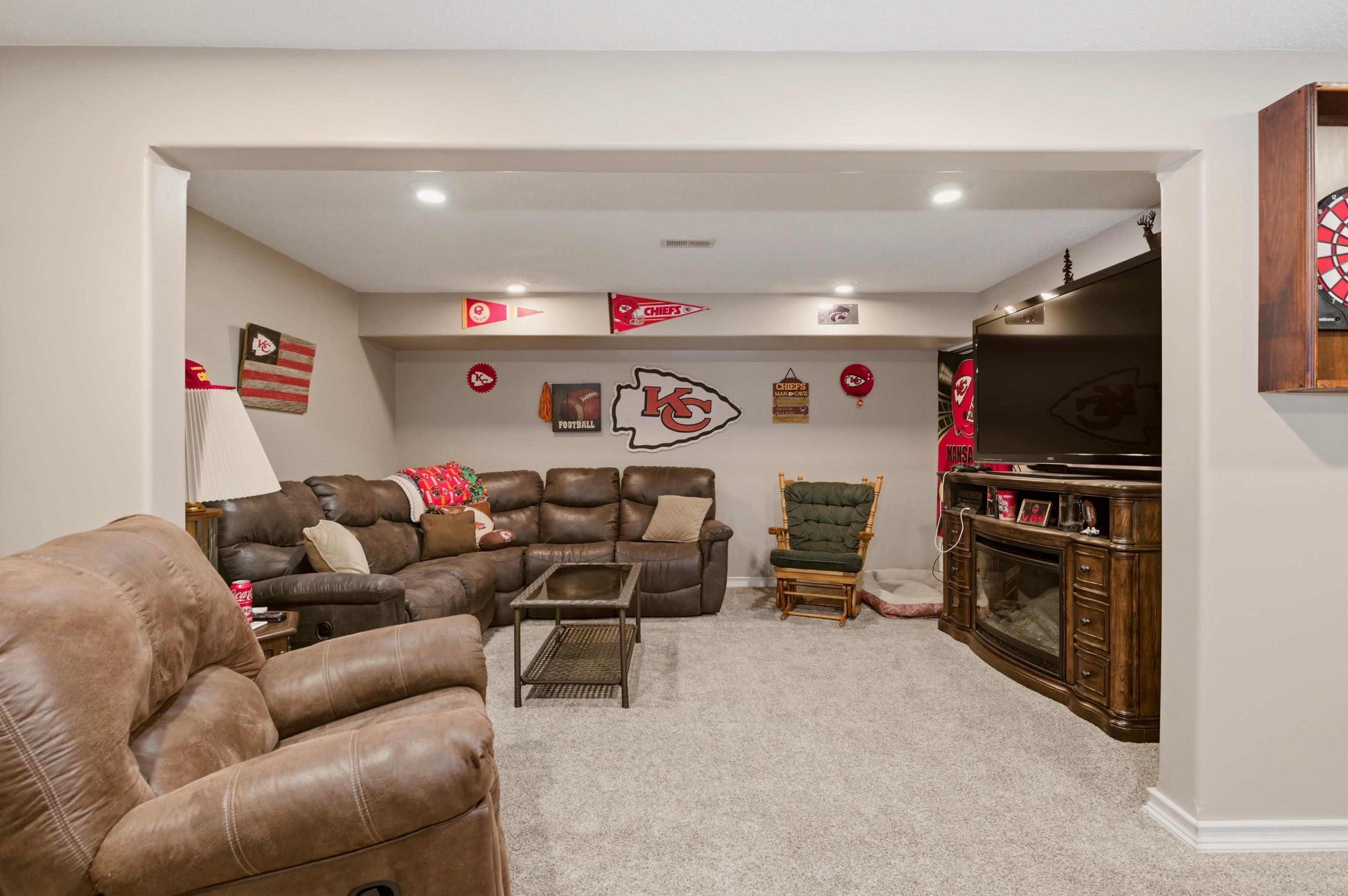 1338 N Aksarben Court Wichita KS 67235