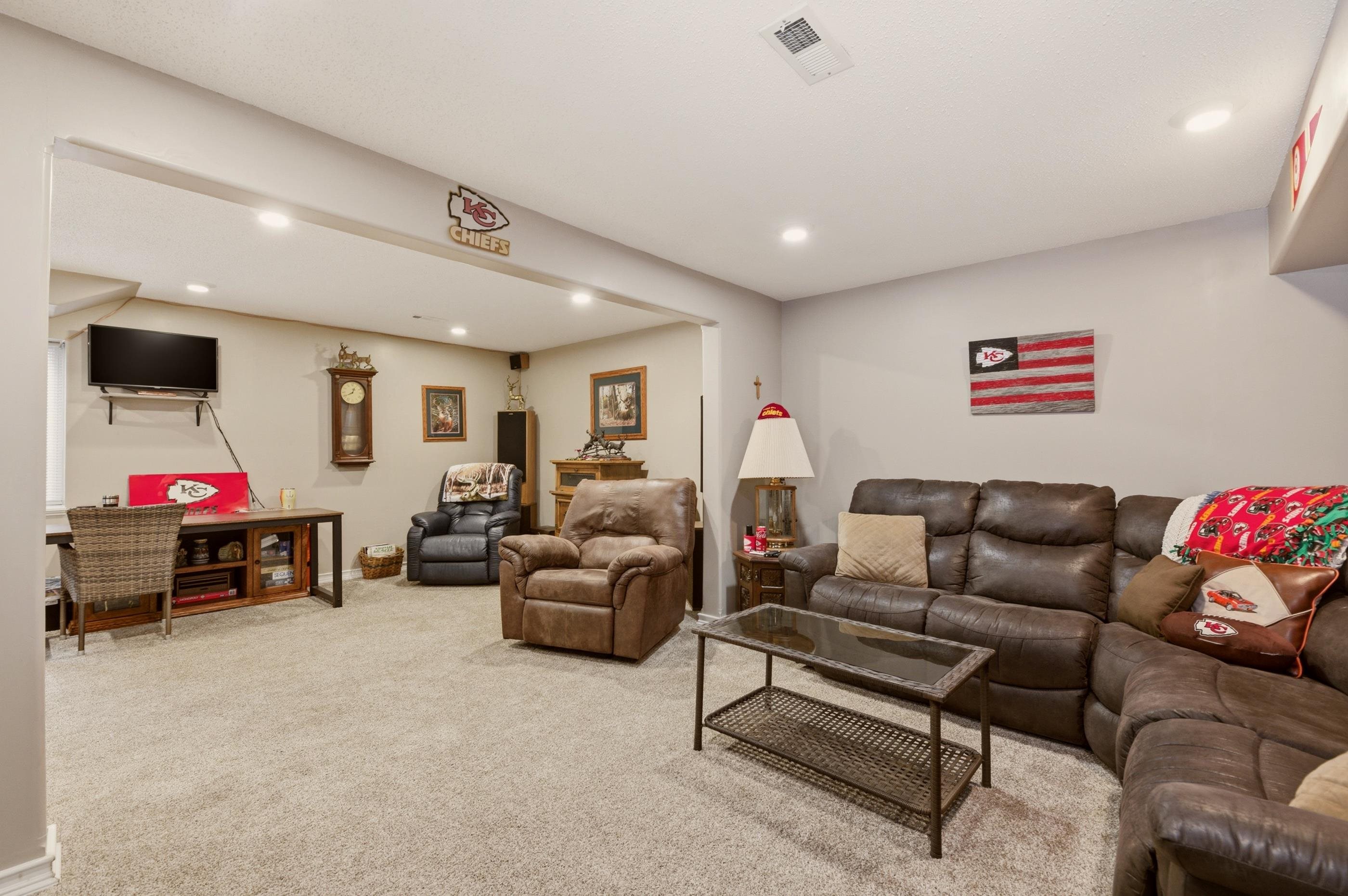 1338 N Aksarben Court Wichita KS 67235