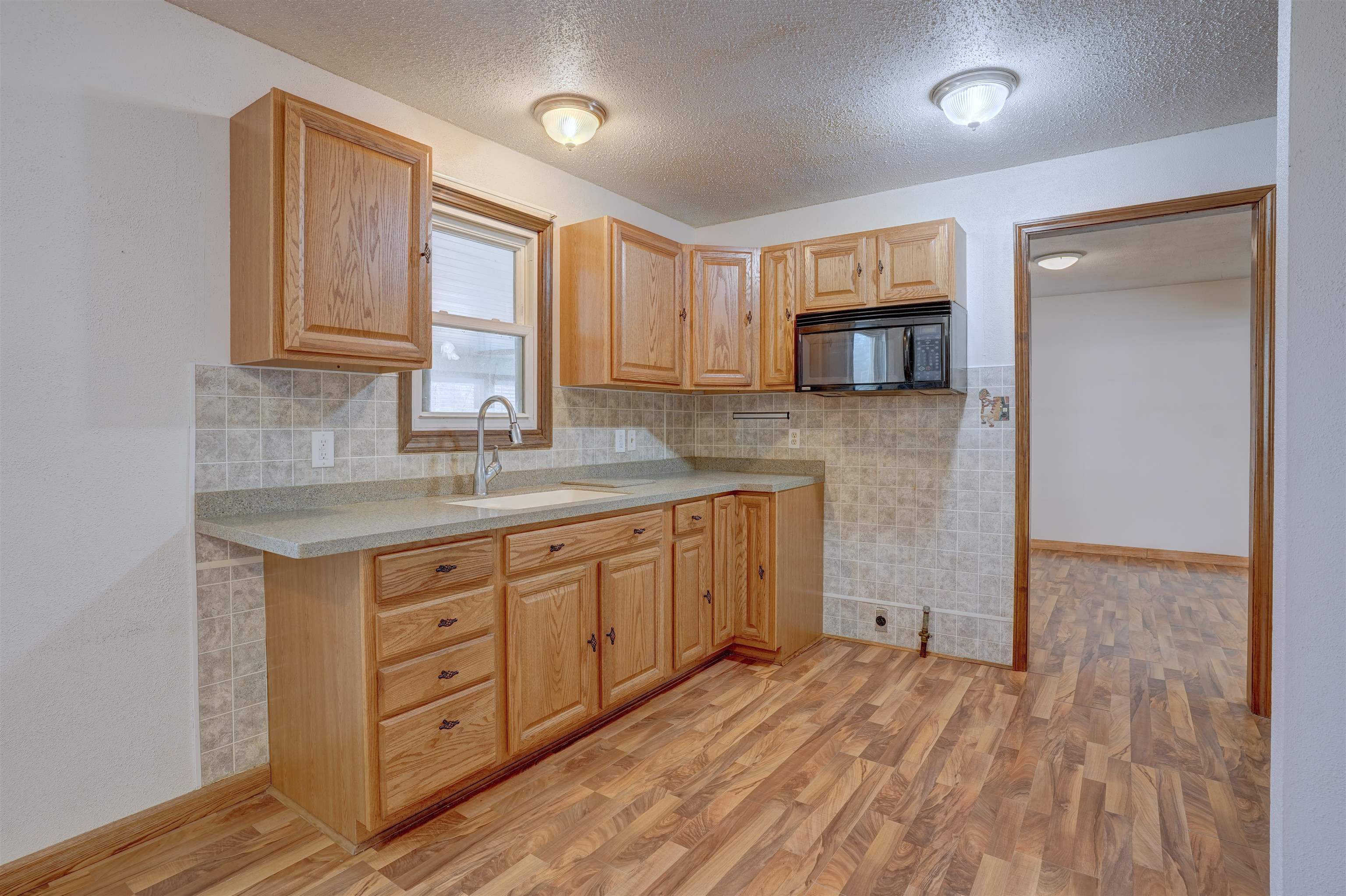 507 N College Street Winfield KS 67156