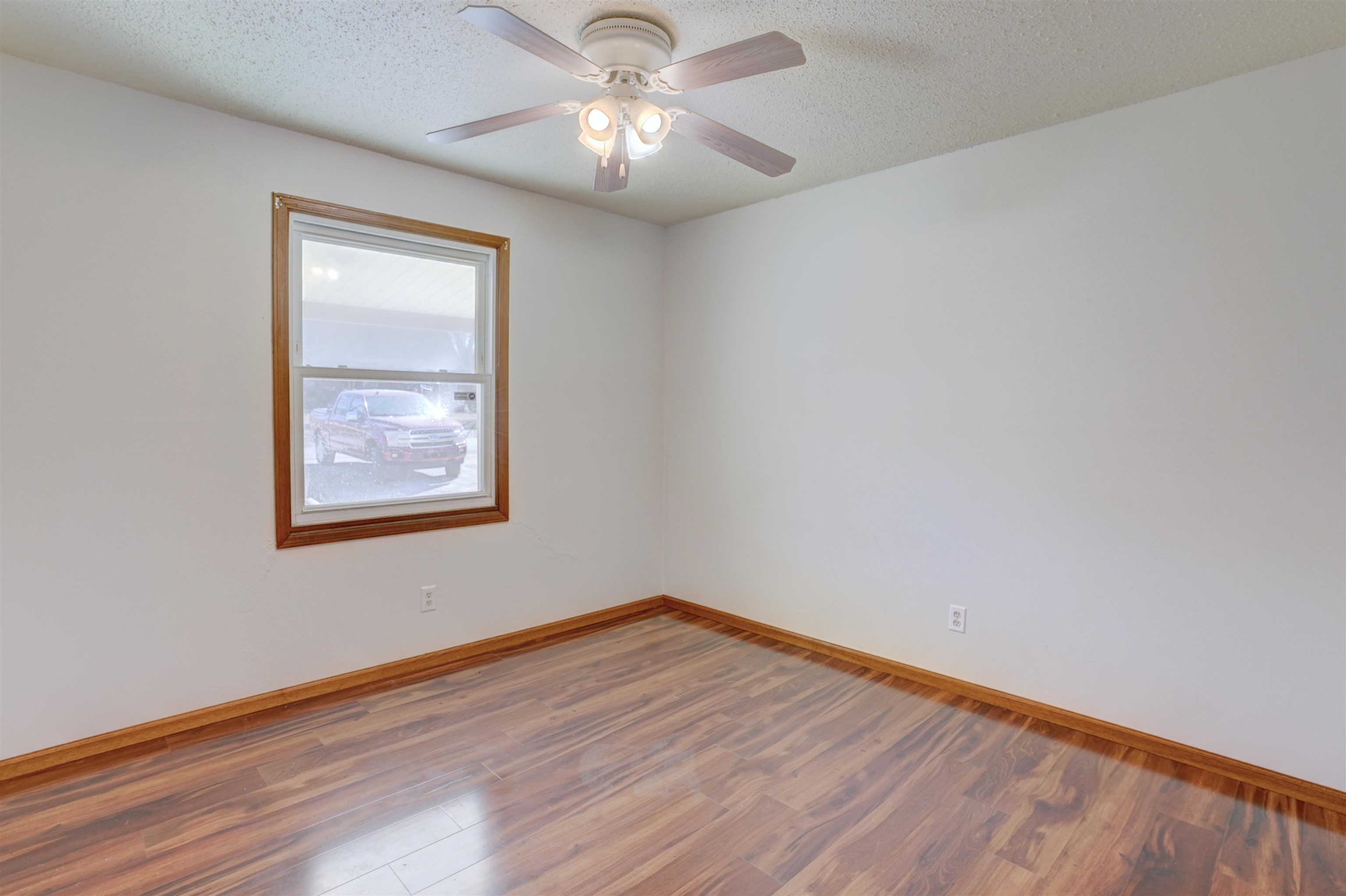 507 N College Street Winfield KS 67156