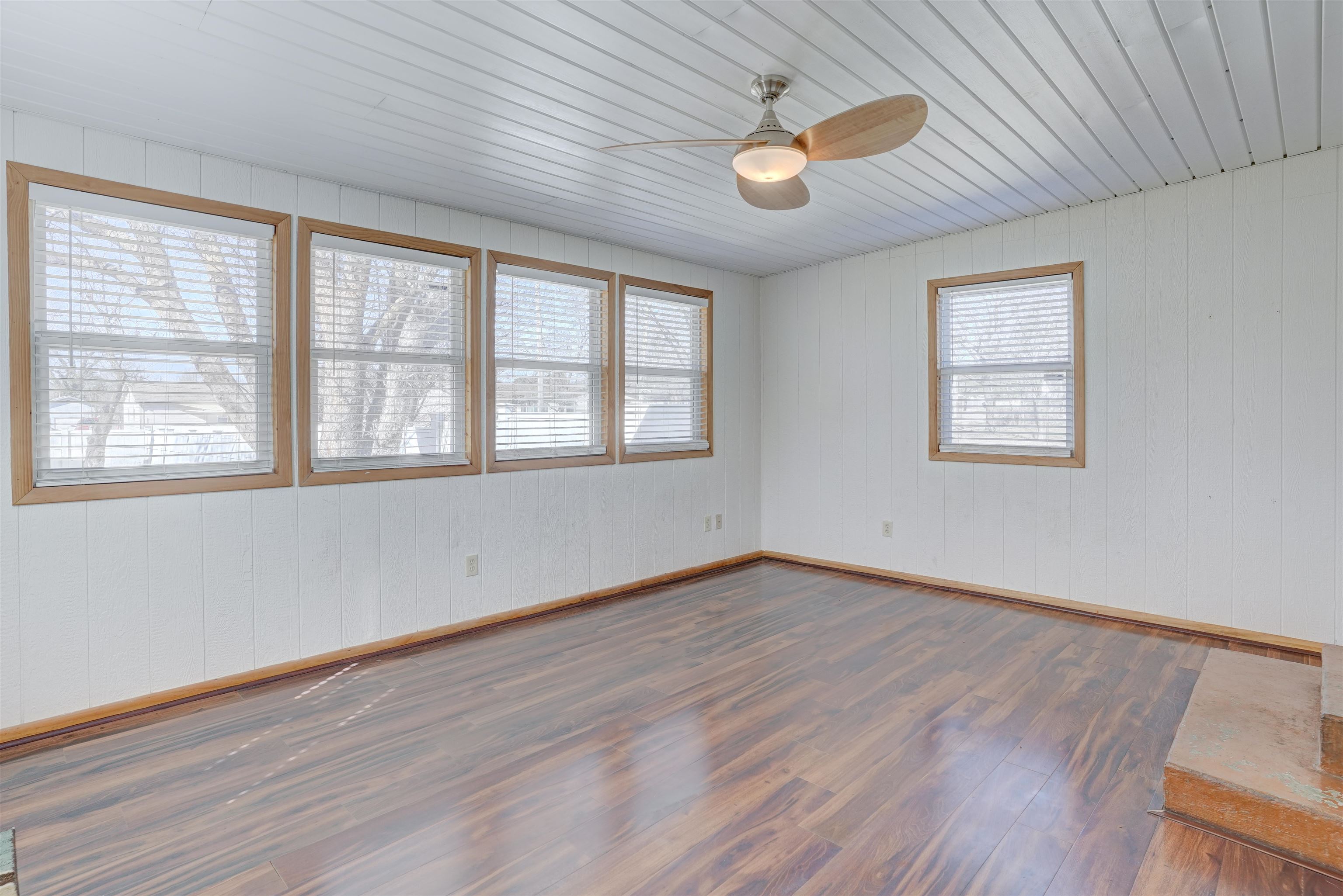 507 N College Street Winfield KS 67156