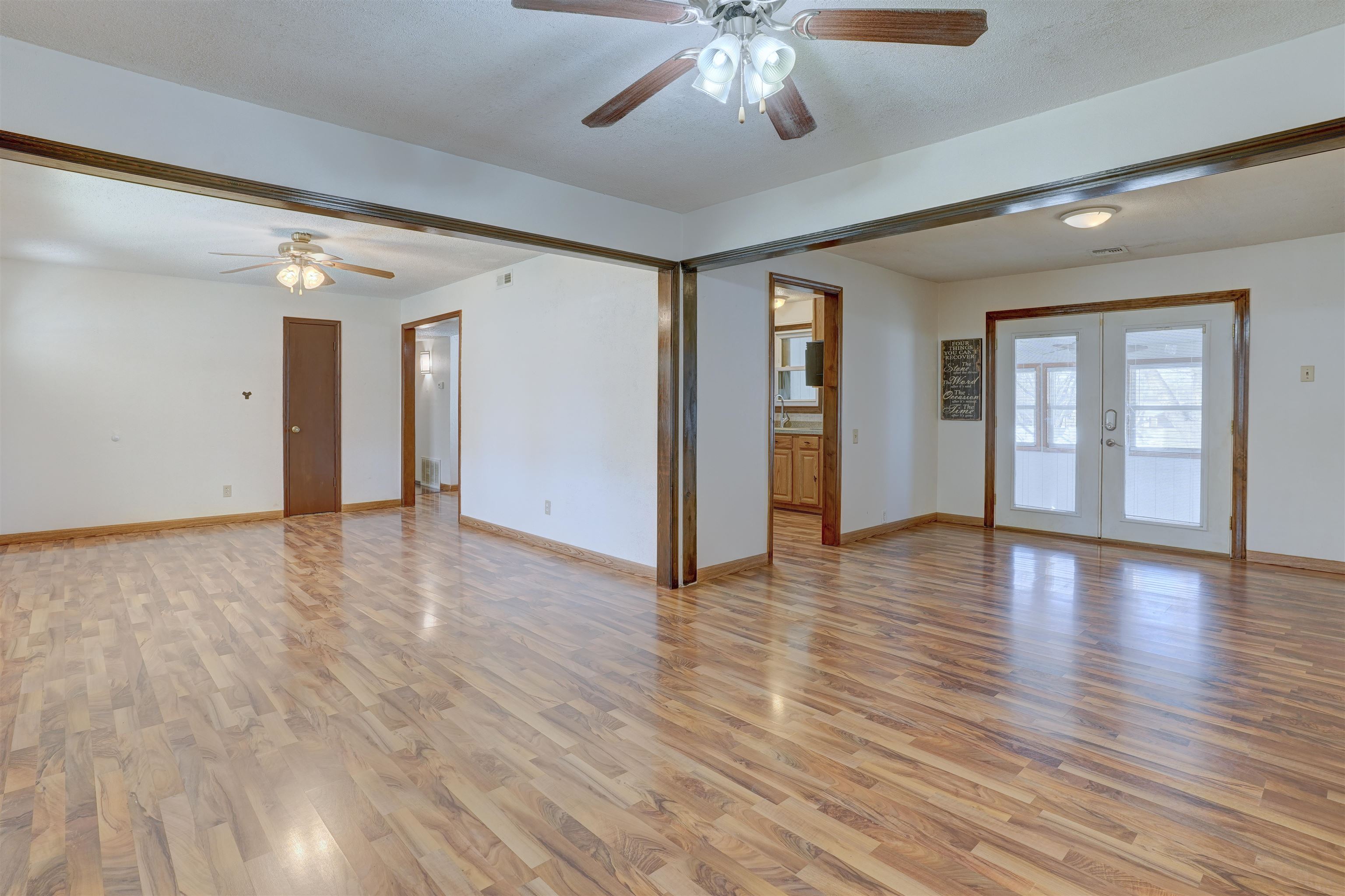 507 N College Street Winfield KS 67156