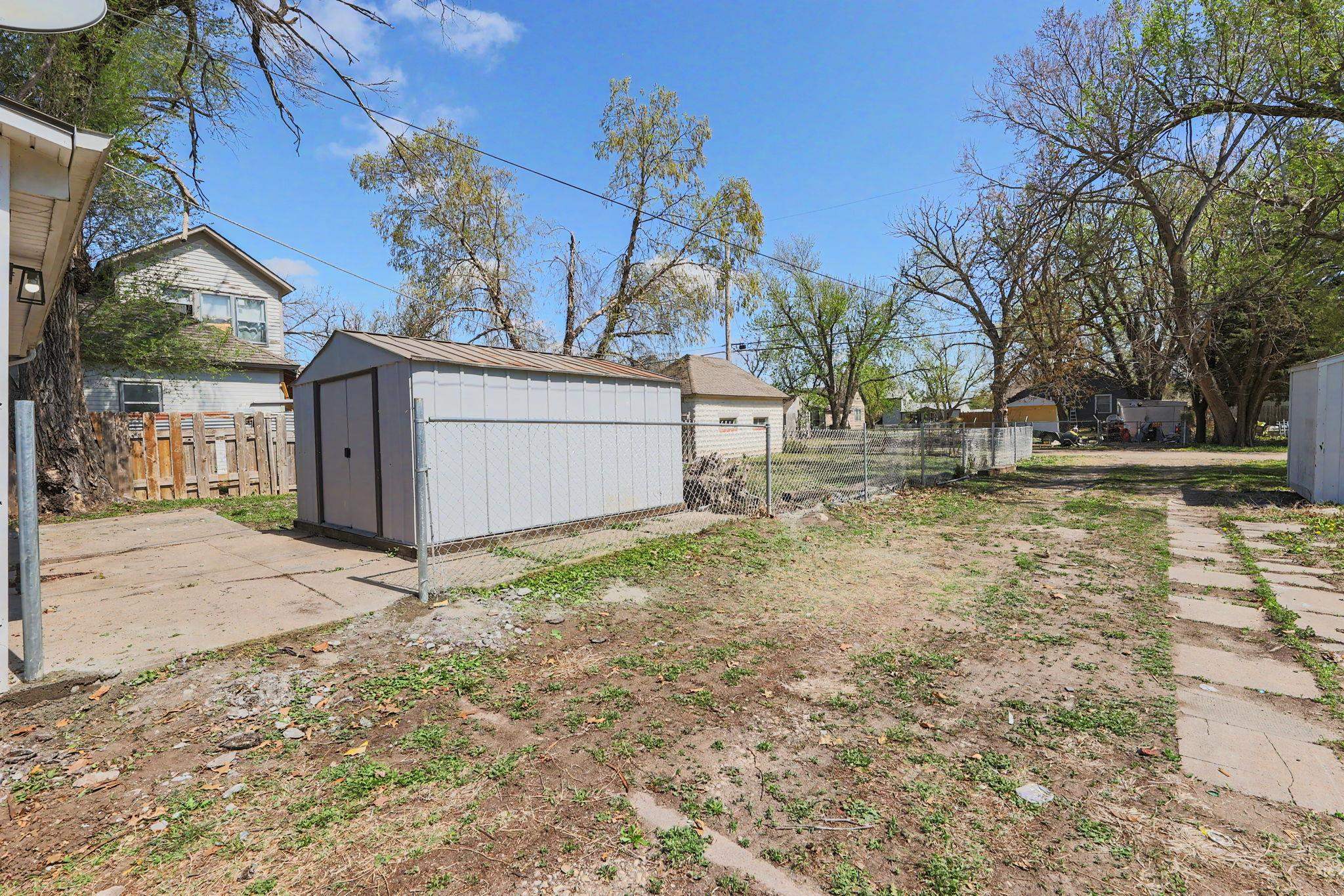 308 Spruce Street Halstead KS 67056