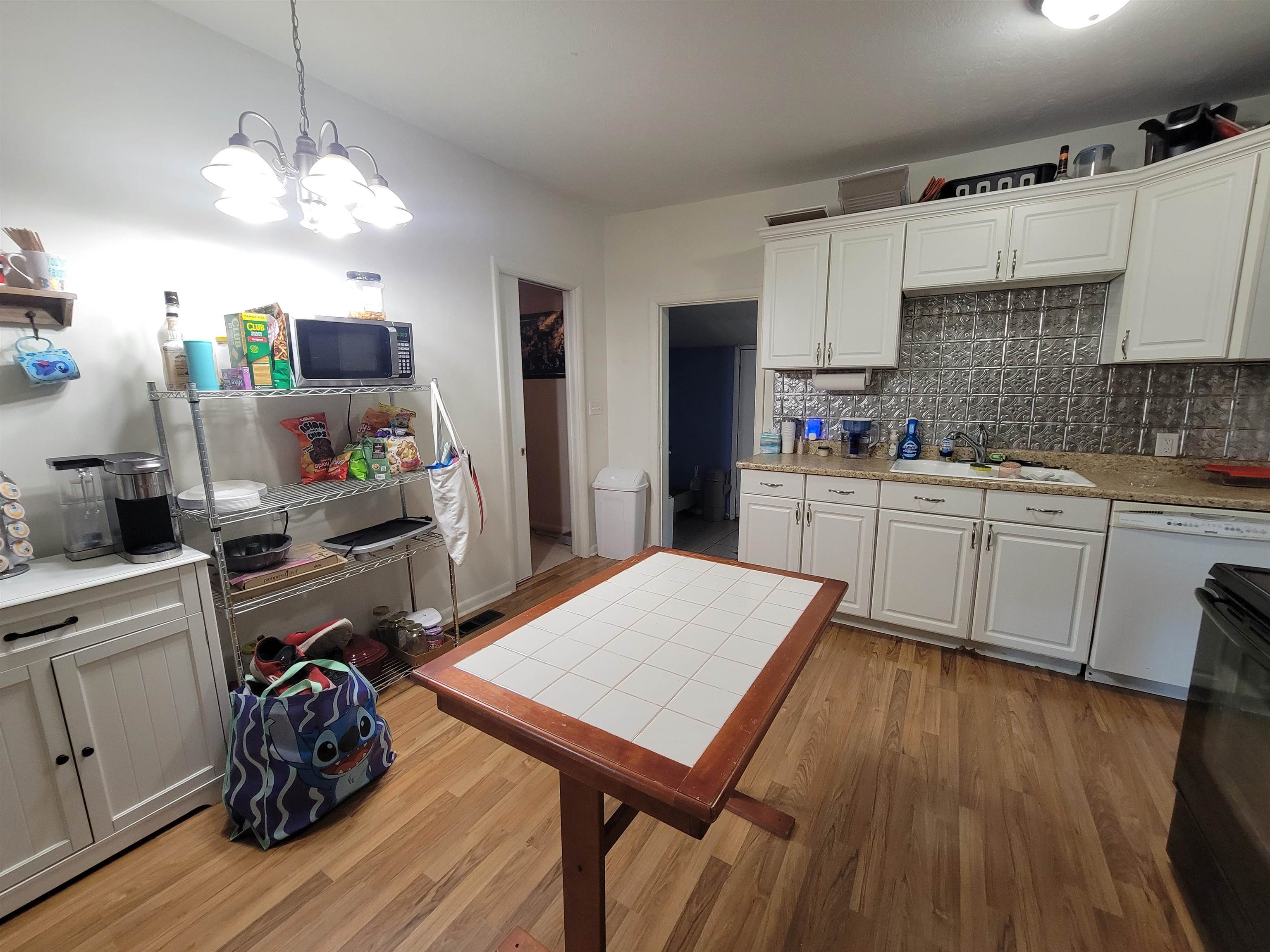 1209 N C Wellington KS 67152