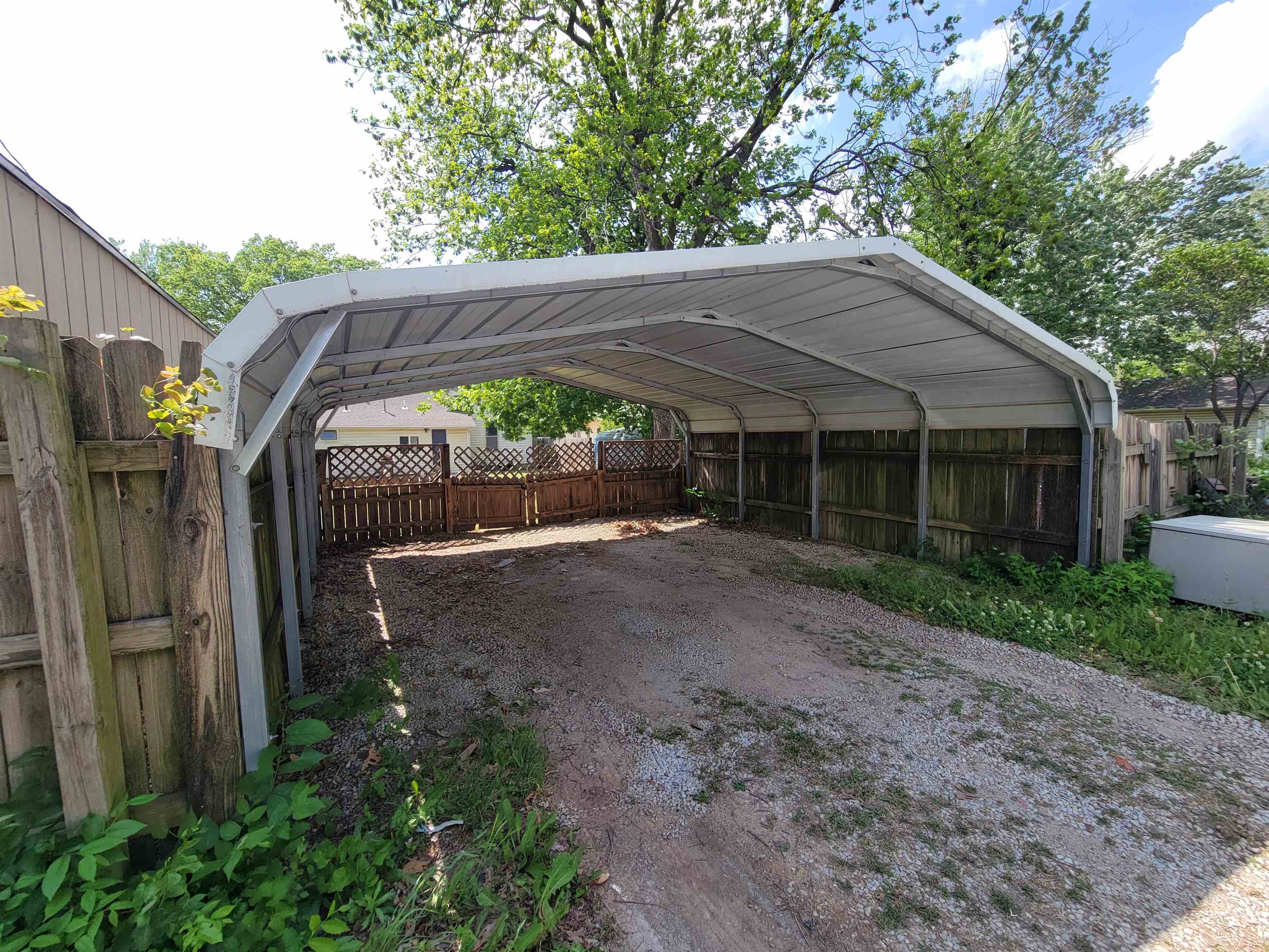 1209 N C Wellington KS 67152