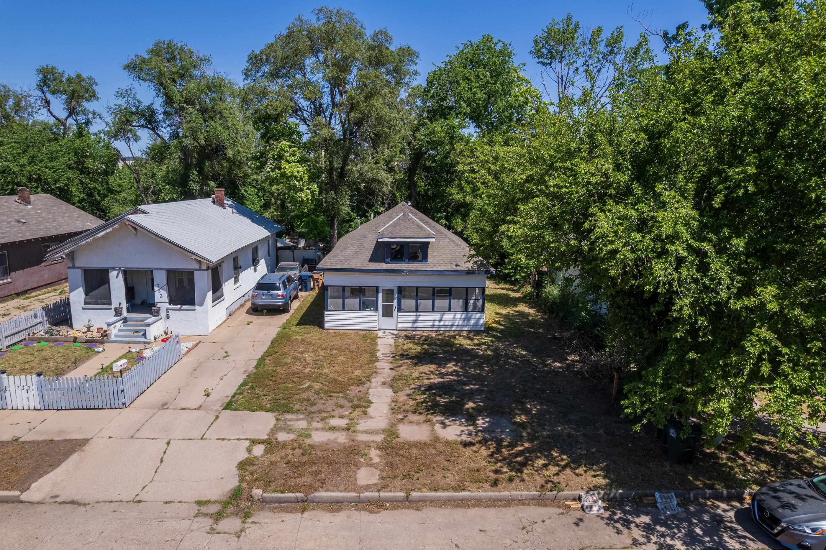 724 E 1st Avenue Hutchinson KS 67501