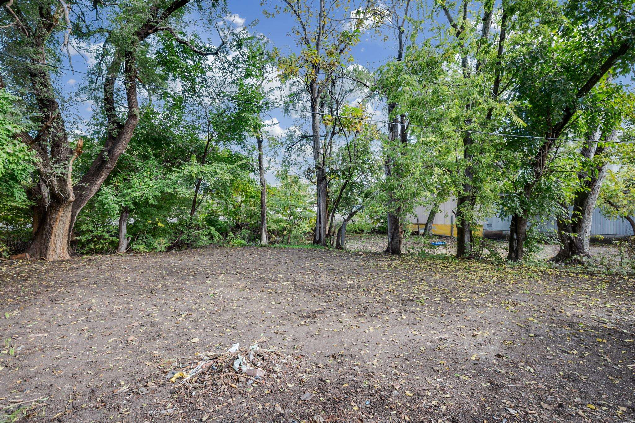 724 E 1st Avenue Hutchinson KS 67501
