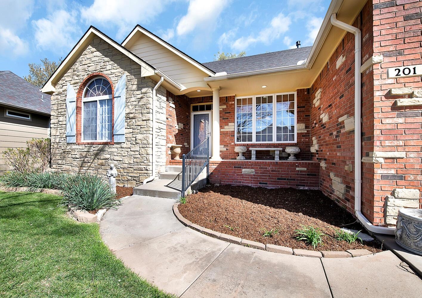201 S Bordeulac Street Wichita KS 67230
