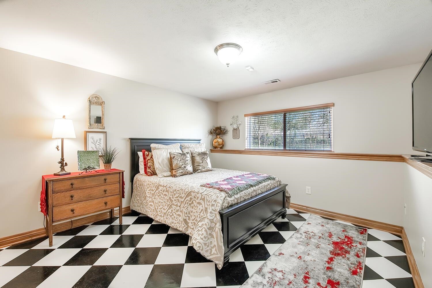 201 S Bordeulac Street Wichita KS 67230