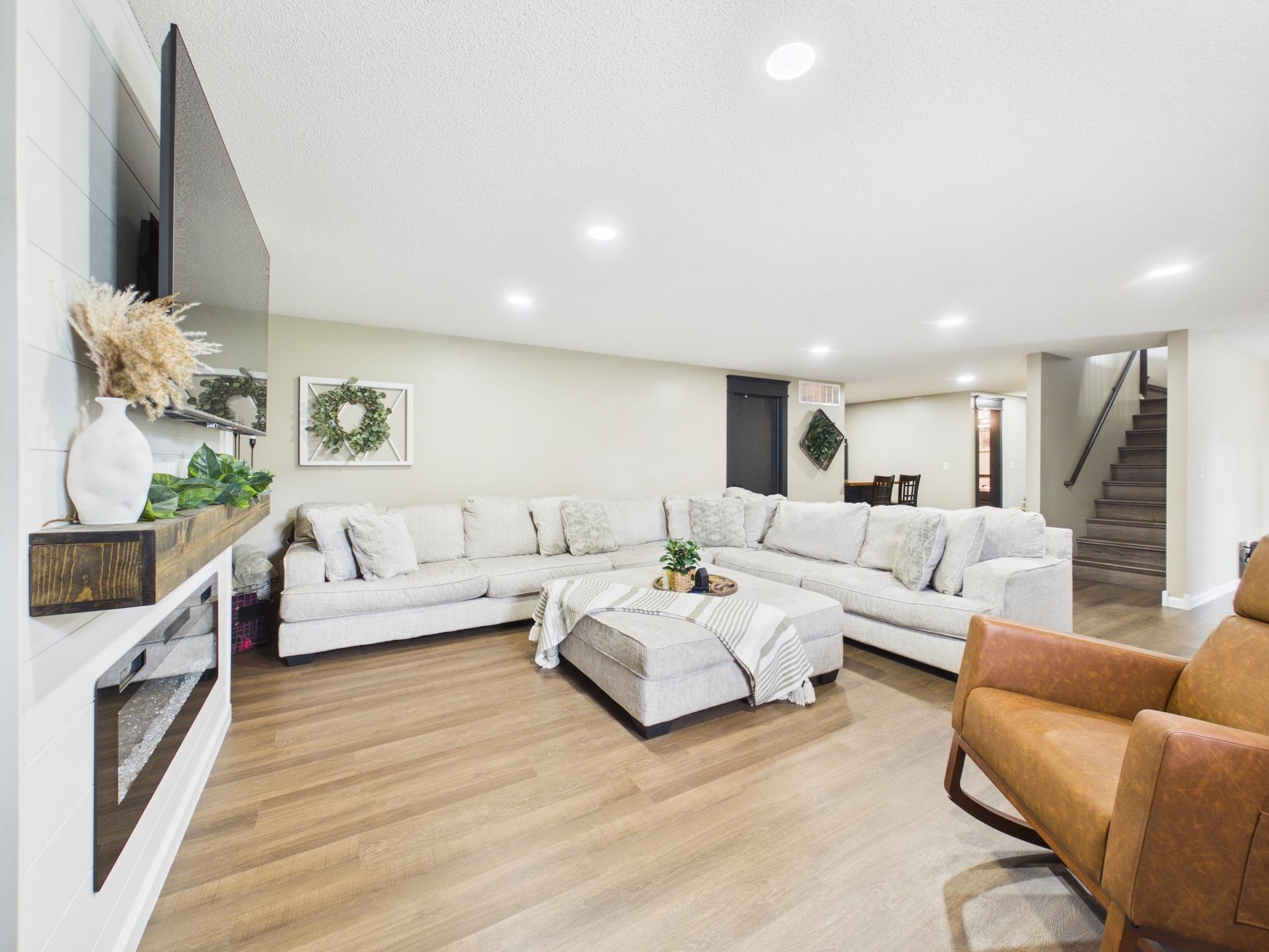 1222 N Oak Ridge Court Goddard KS 67052