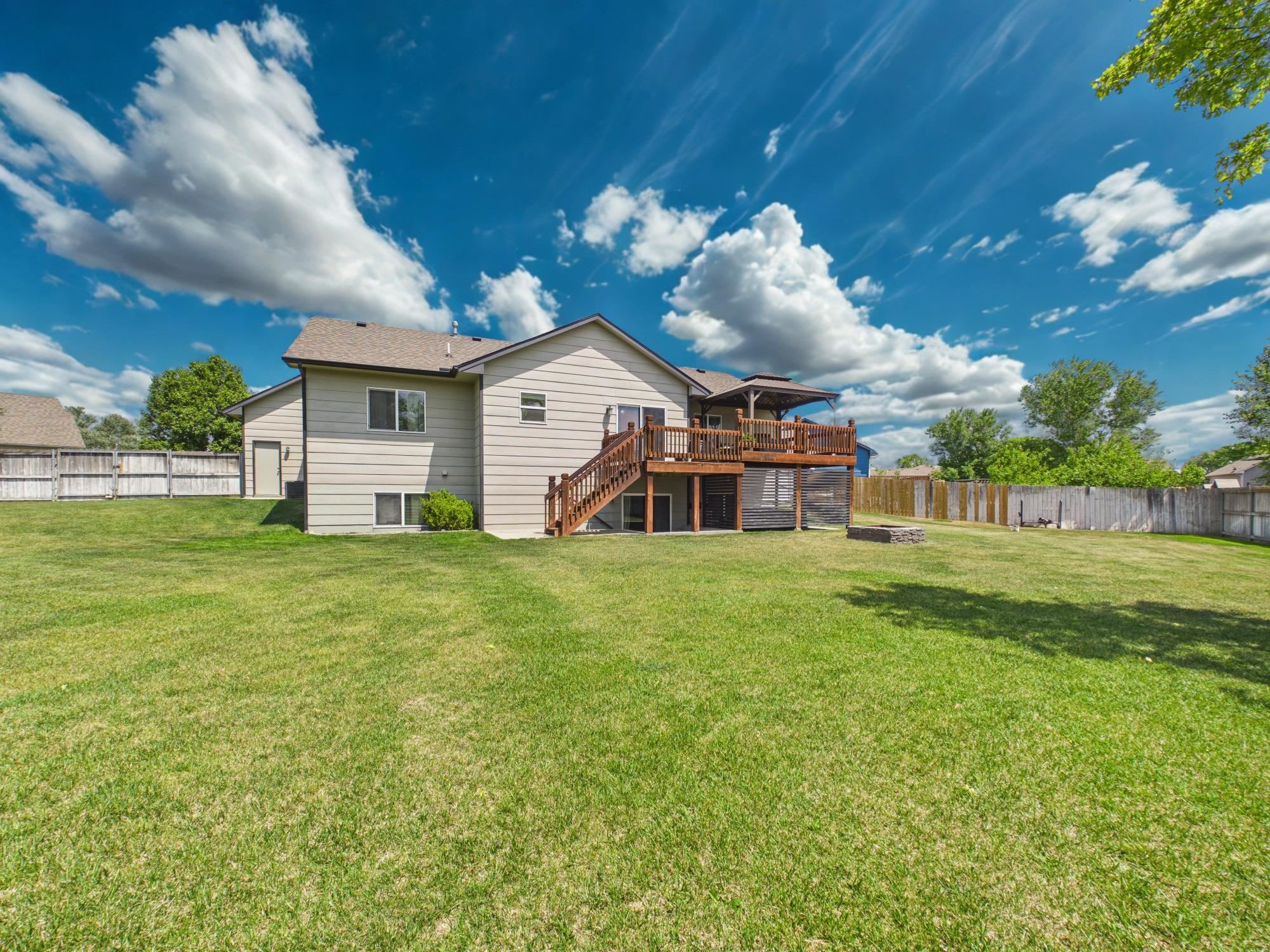 1222 N Oak Ridge Court Goddard KS 67052