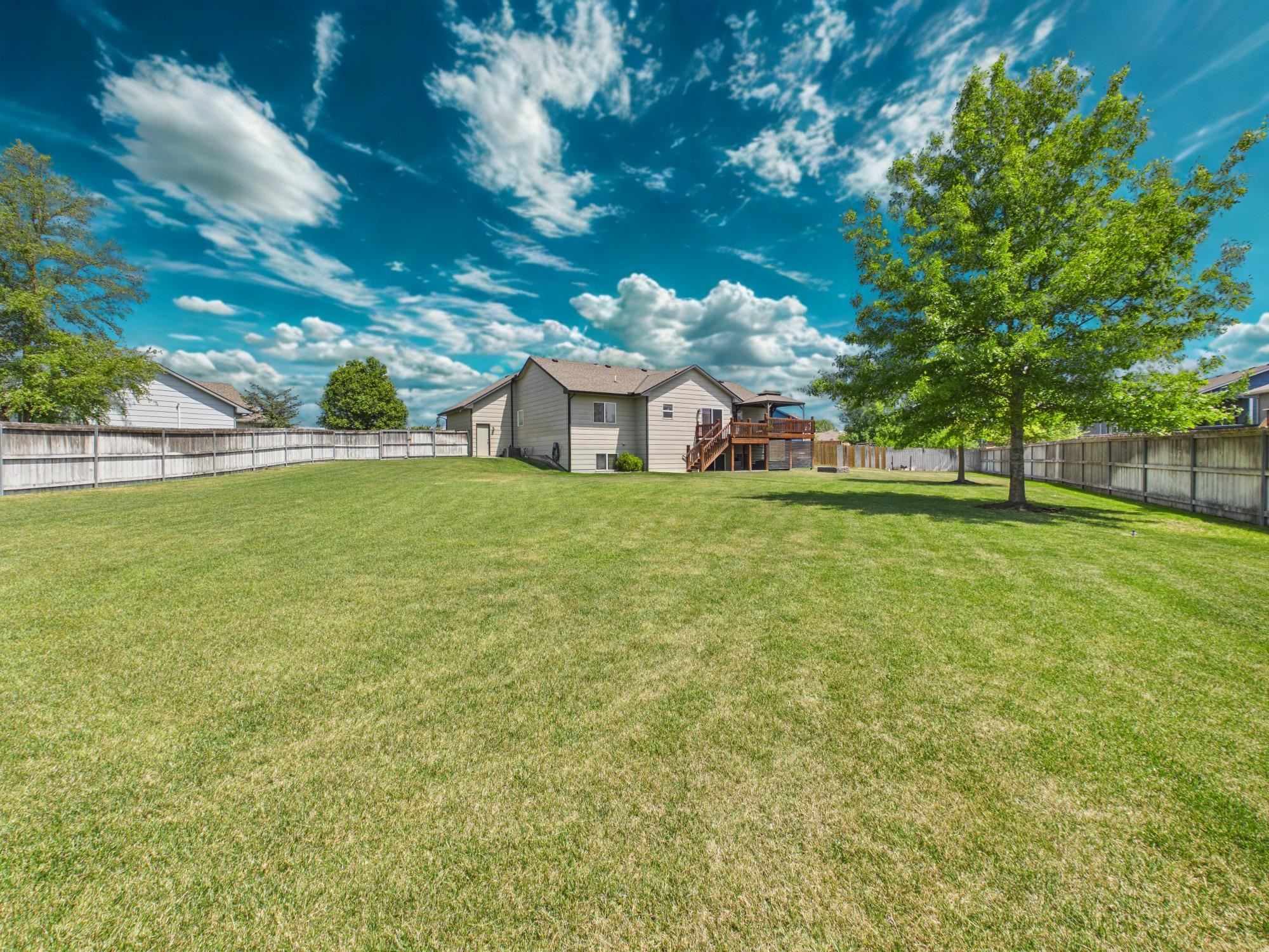 1222 N Oak Ridge Court Goddard KS 67052