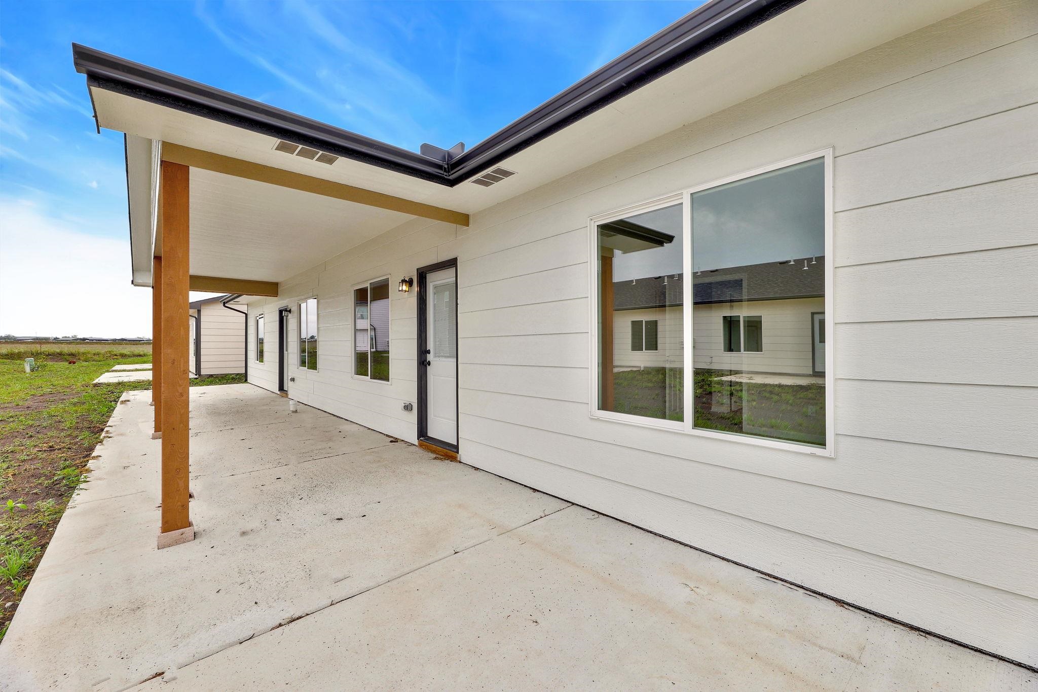 9167 E Chris Street Bel Aire KS 67226