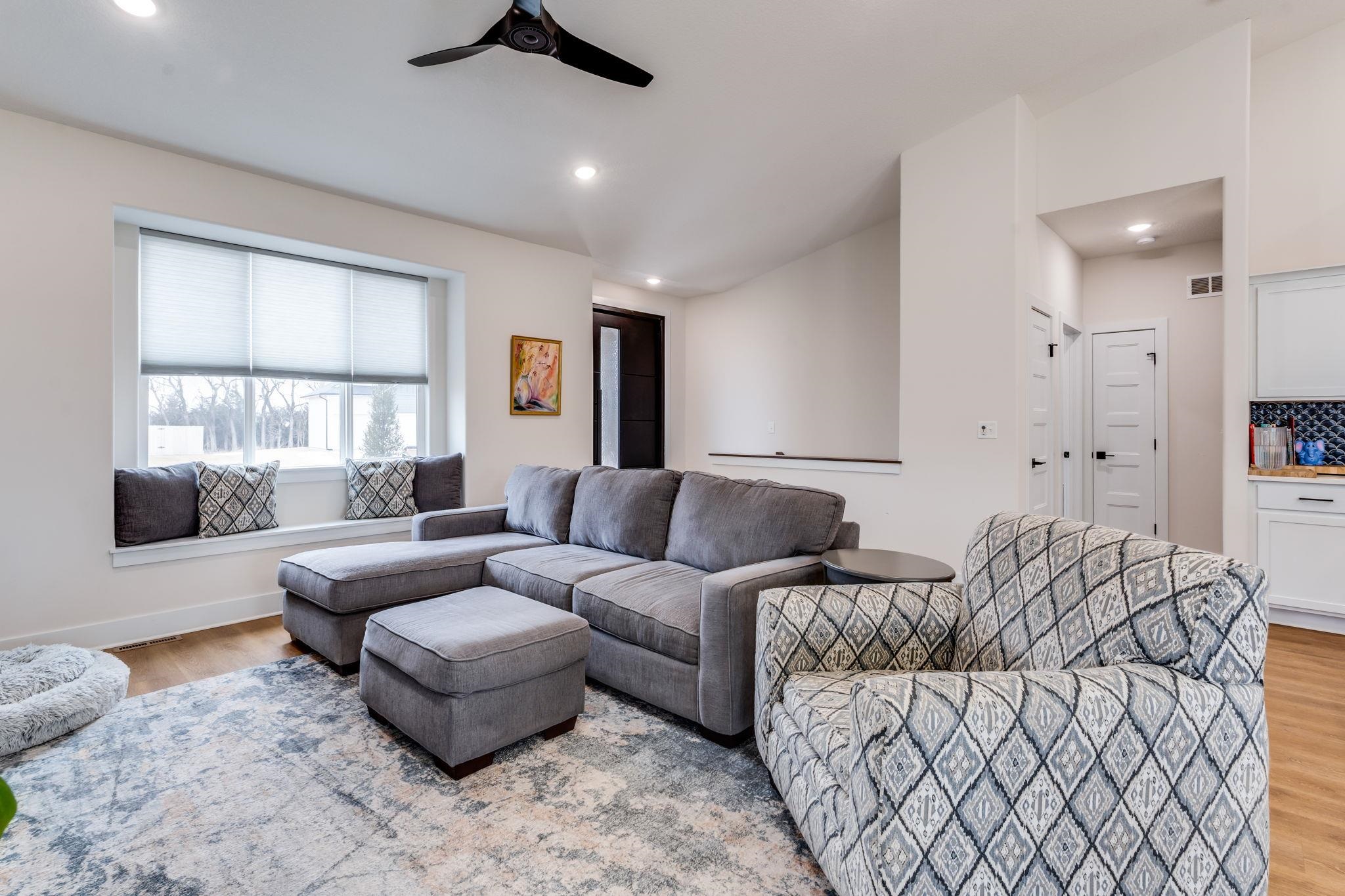 2337 S Nicole Andover KS 67002