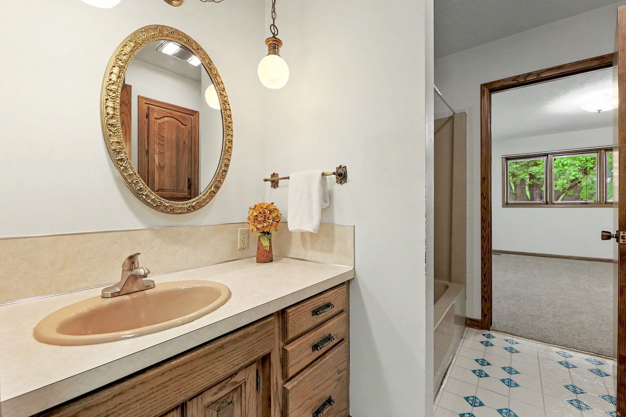 3036 S Osage Wichita KS 67217