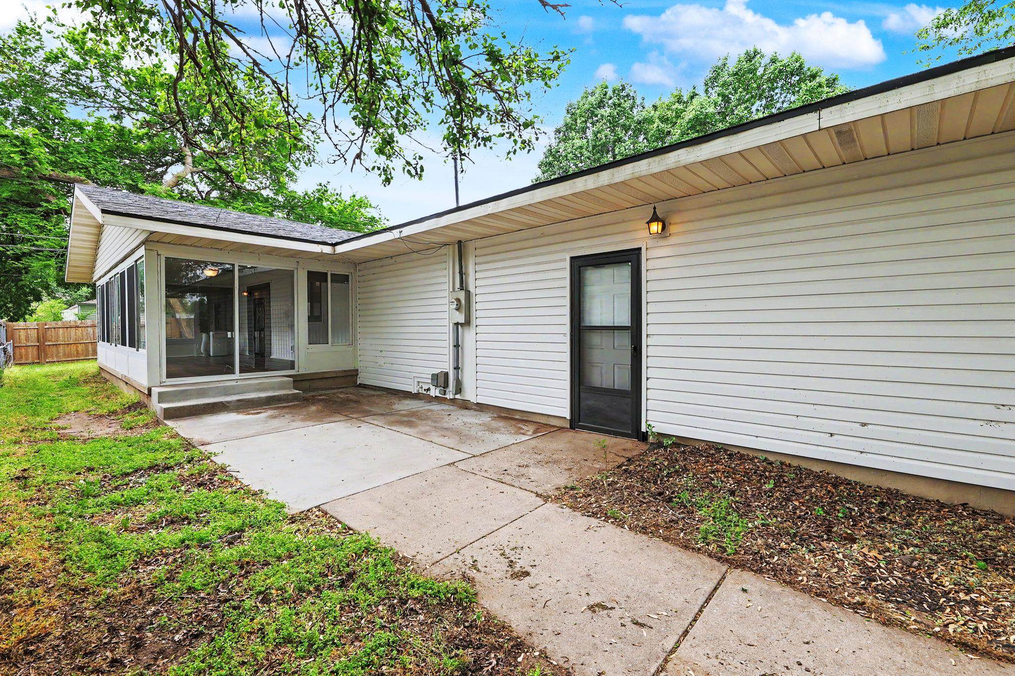 3036 S Osage Wichita KS 67217
