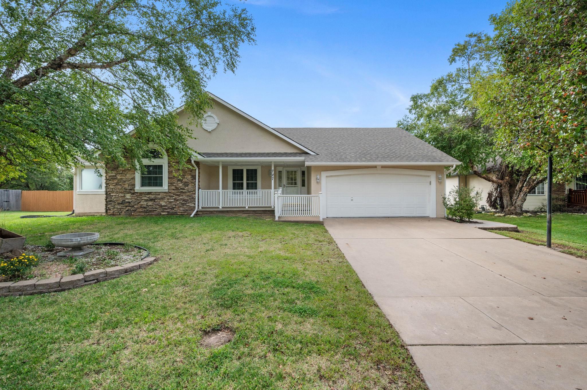 727 E High Plains Circle Maize KS 67101