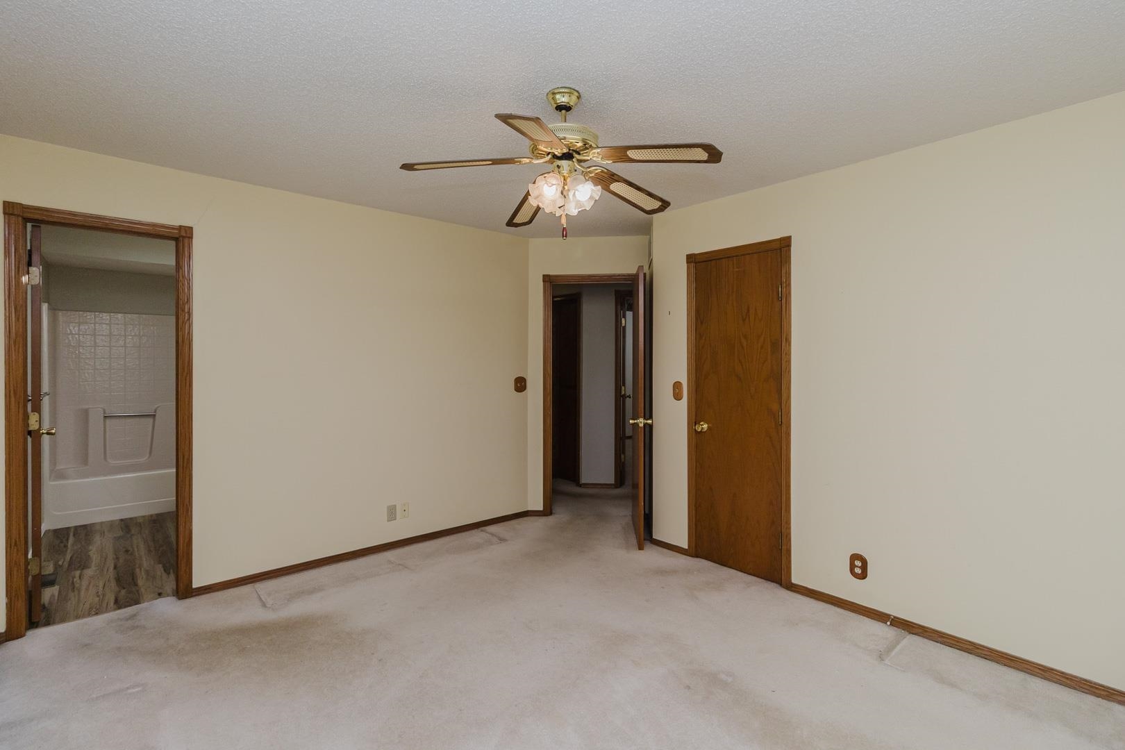 8110 W Westlawn Wichita KS 67212