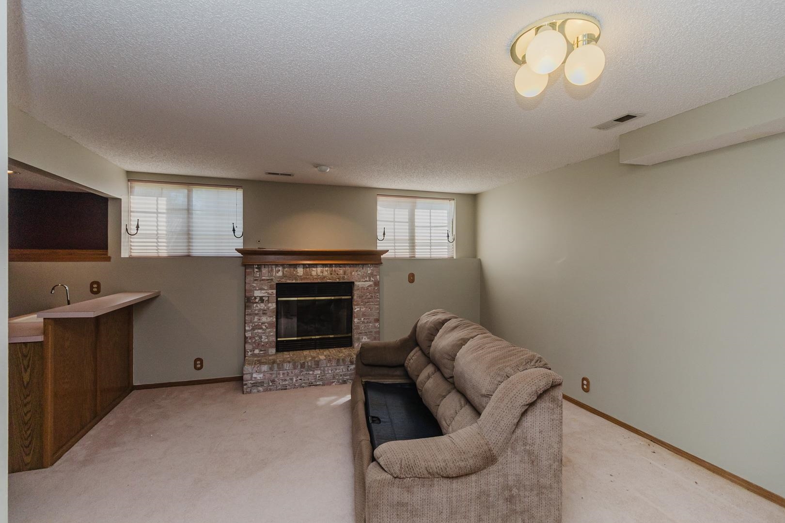 8110 W Westlawn Wichita KS 67212