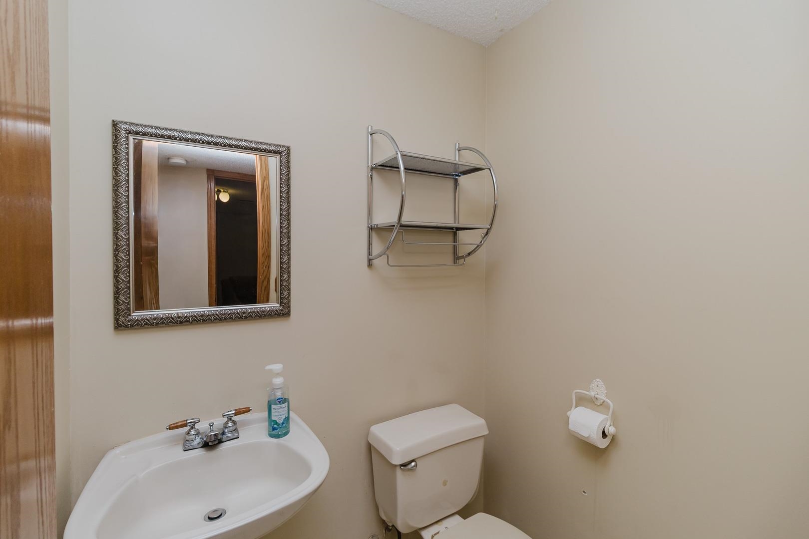 8110 W Westlawn Wichita KS 67212