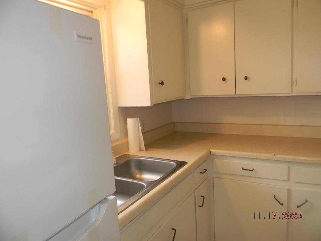 354 N Slade Haysville KS 67060