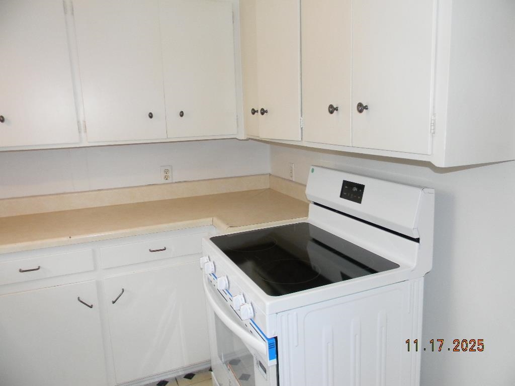 354 N Slade Haysville KS 67060