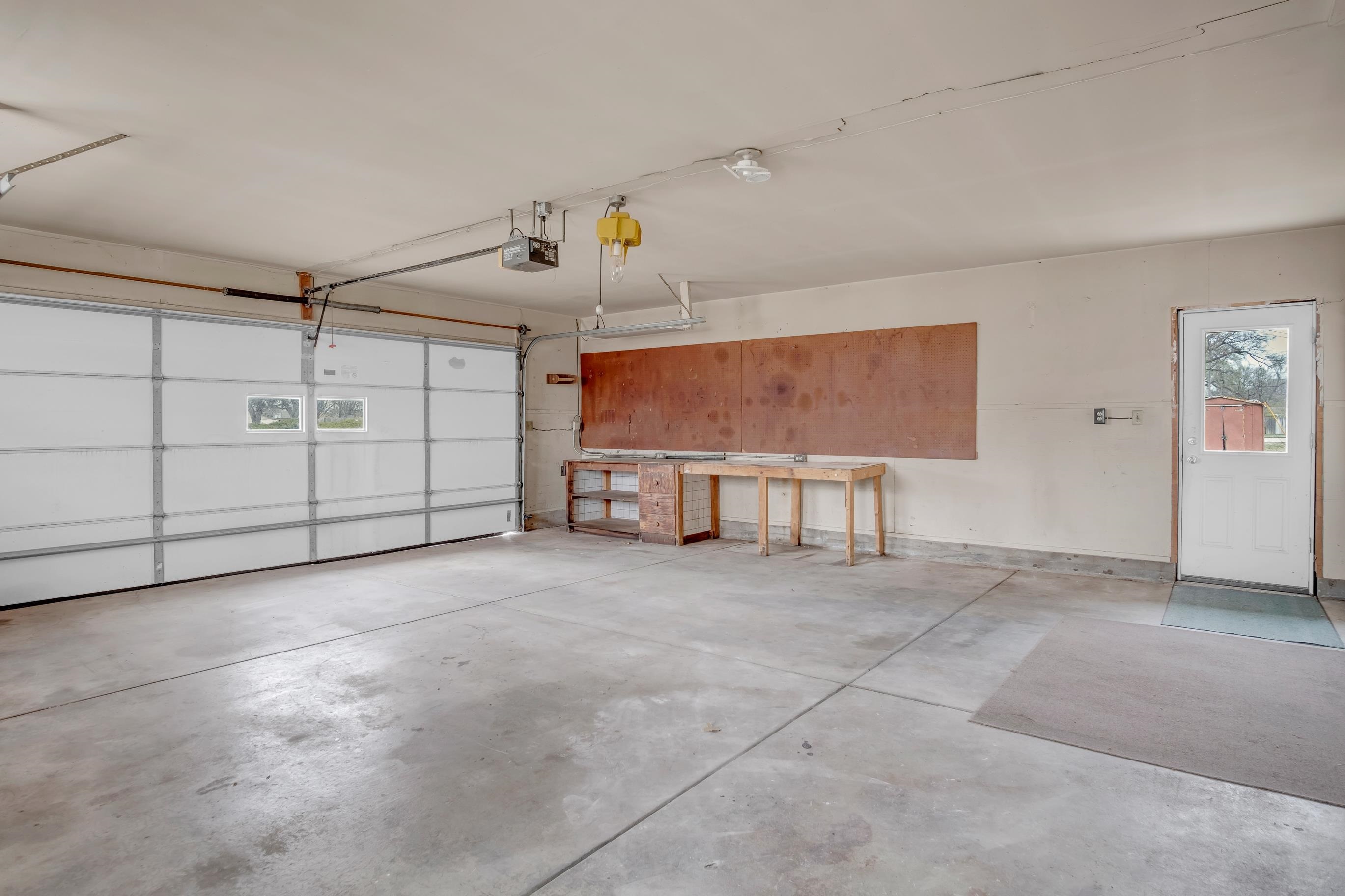 1300 W 6th Street Newton KS 67114