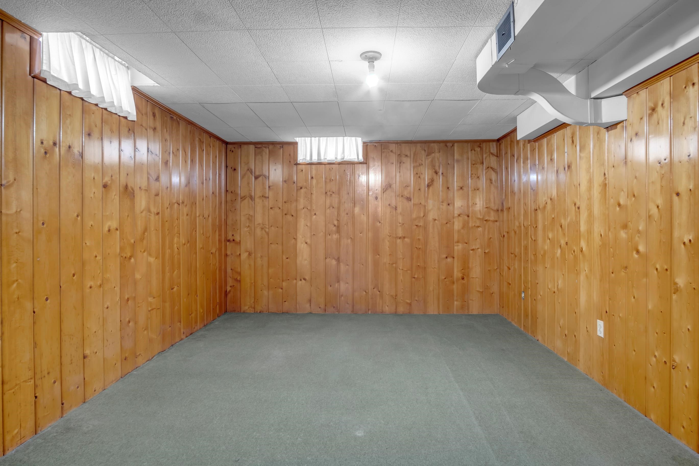 1300 W 6th Street Newton KS 67114
