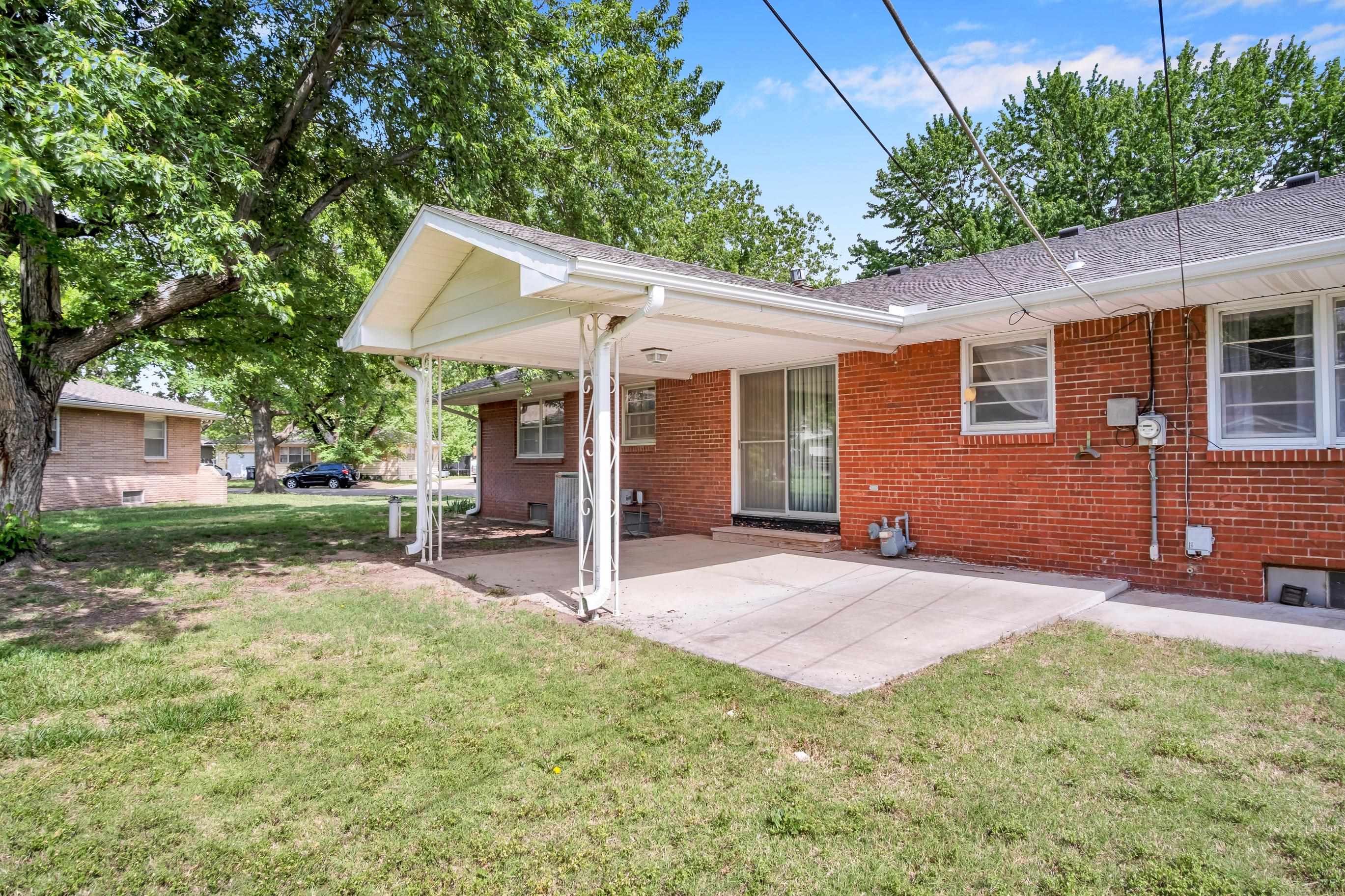 1300 W 6th Street Newton KS 67114