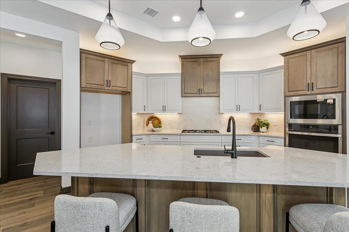 14113 Barn Owl Street Wichita KS 67235