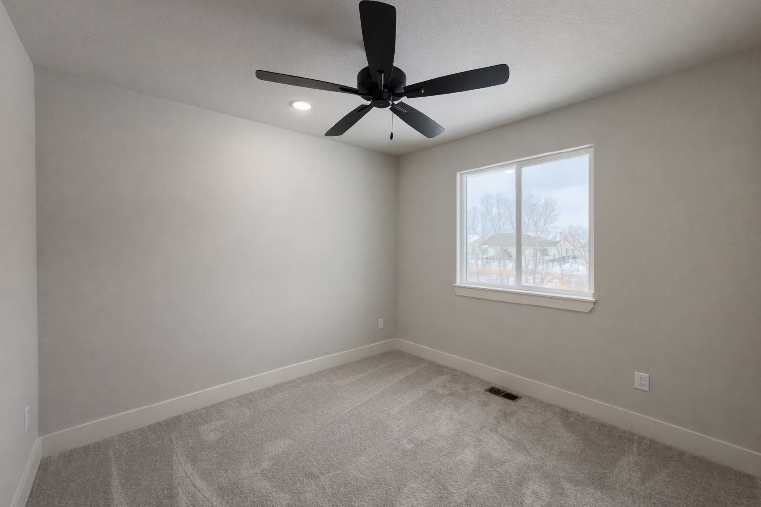 5518 N St Paul Court Wichita KS 67204