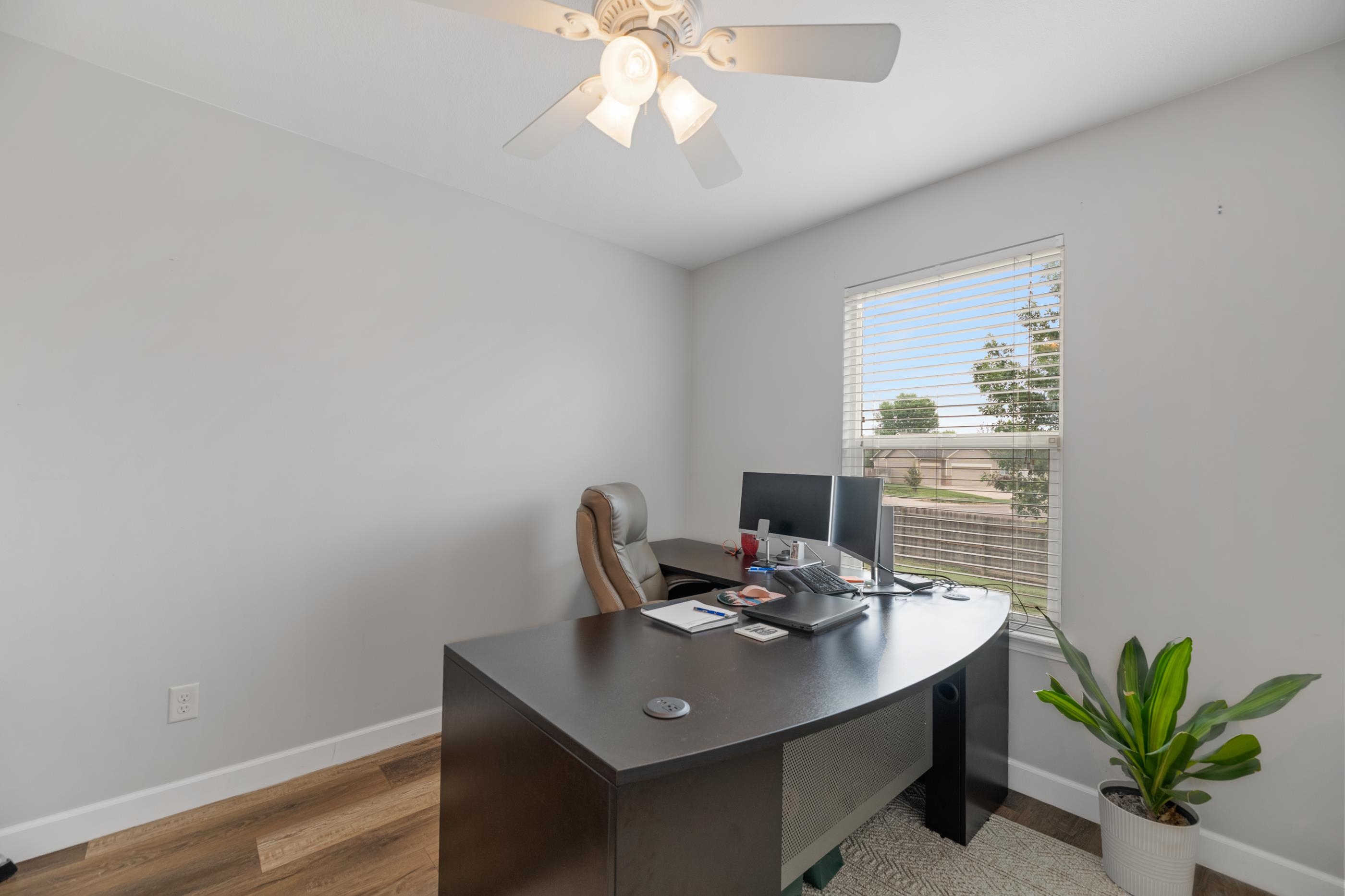 1679 S Lynnrae Court Wichita KS 67207