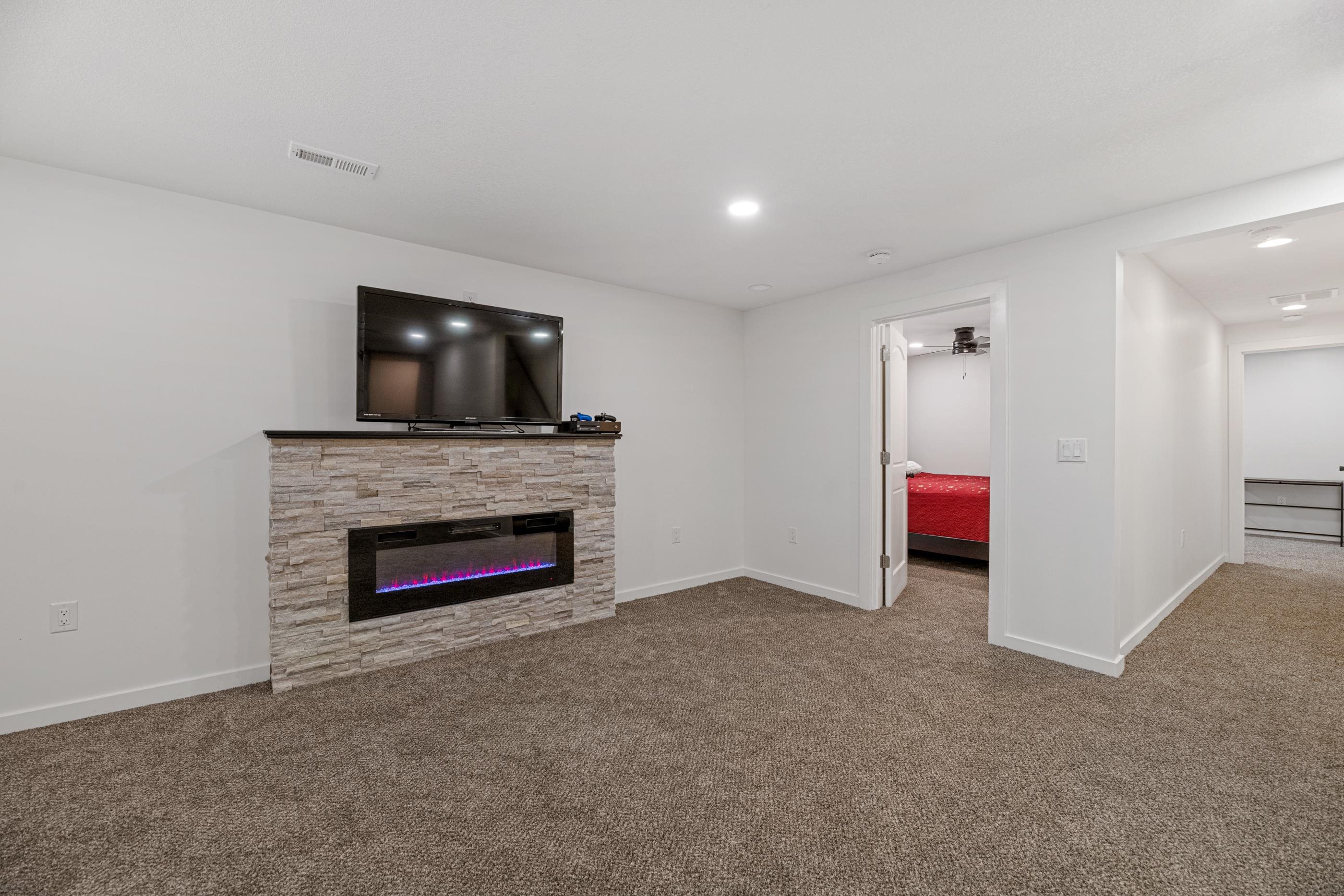 1679 S Lynnrae Court Wichita KS 67207