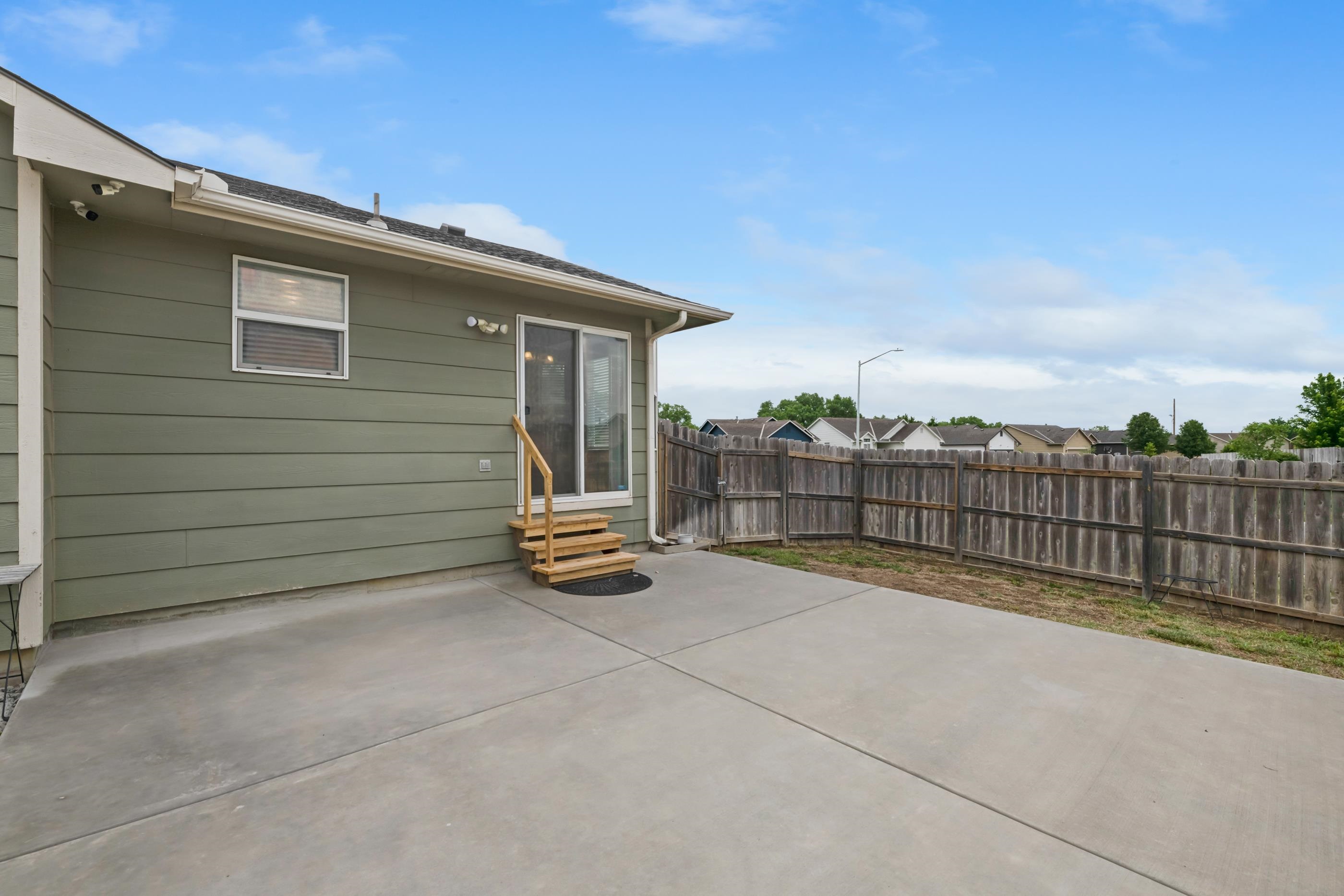 1679 S Lynnrae Court Wichita KS 67207