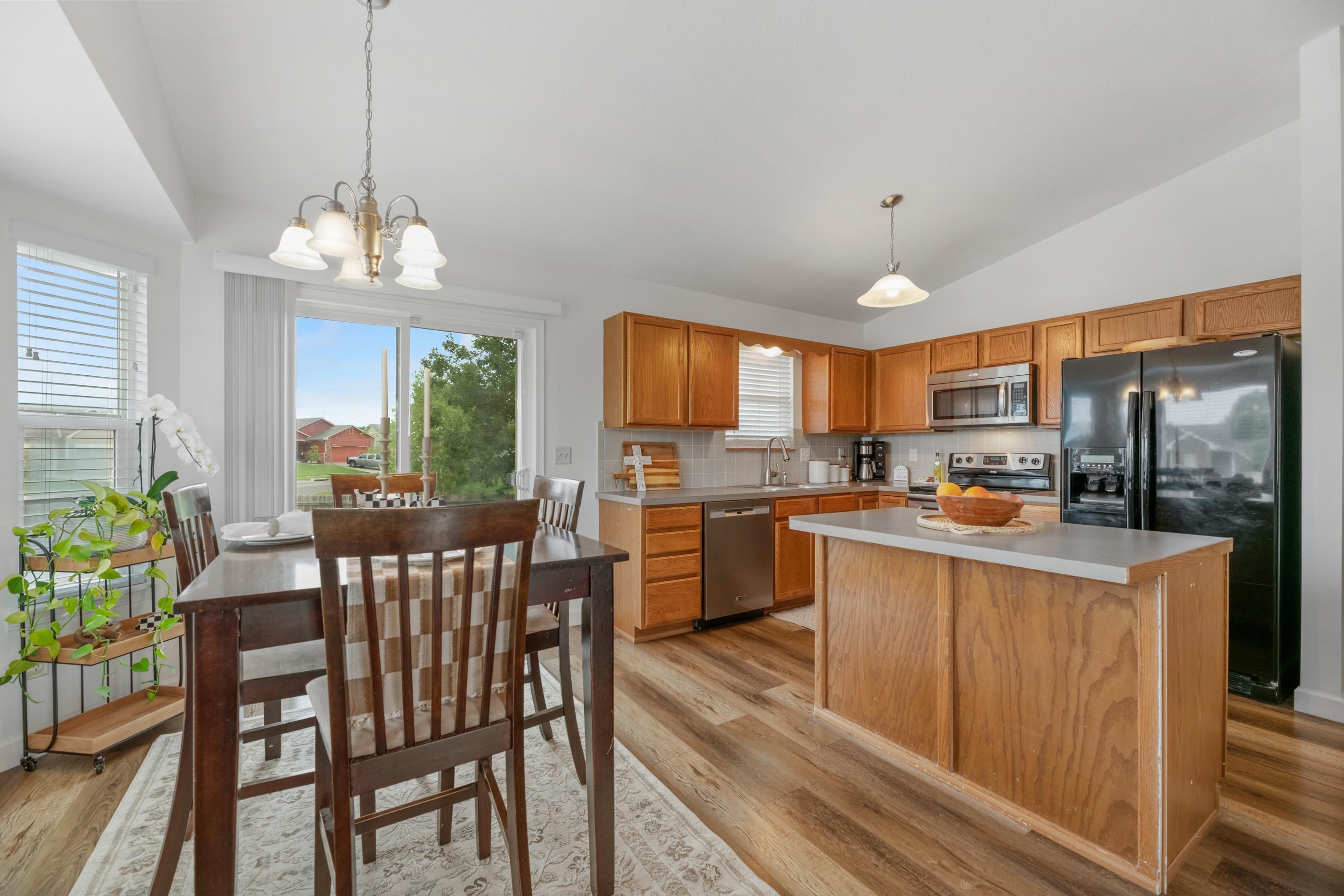 1679 S Lynnrae Court Wichita KS 67207