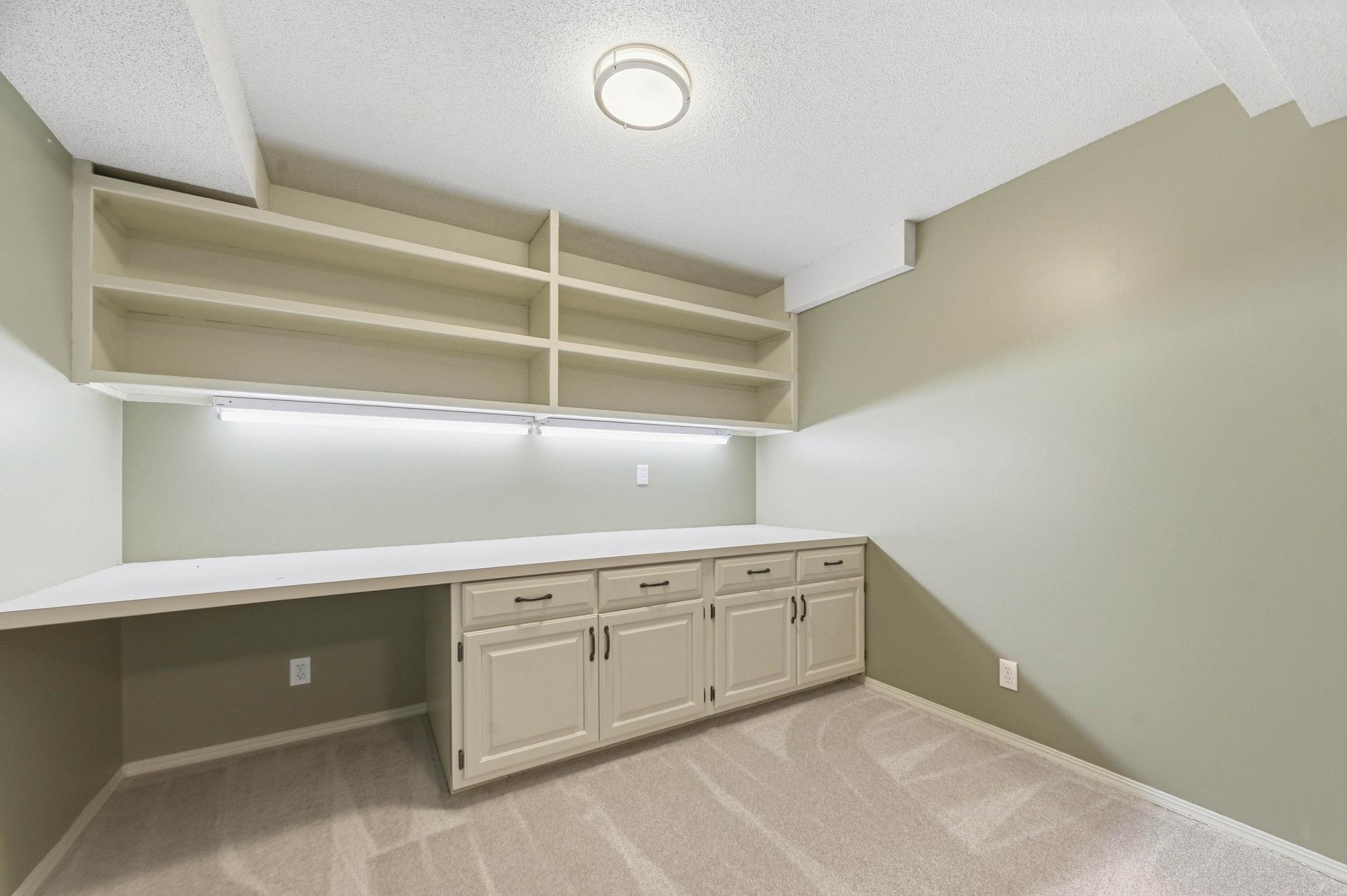 2532 N Fox Run Court Wichita KS 67226