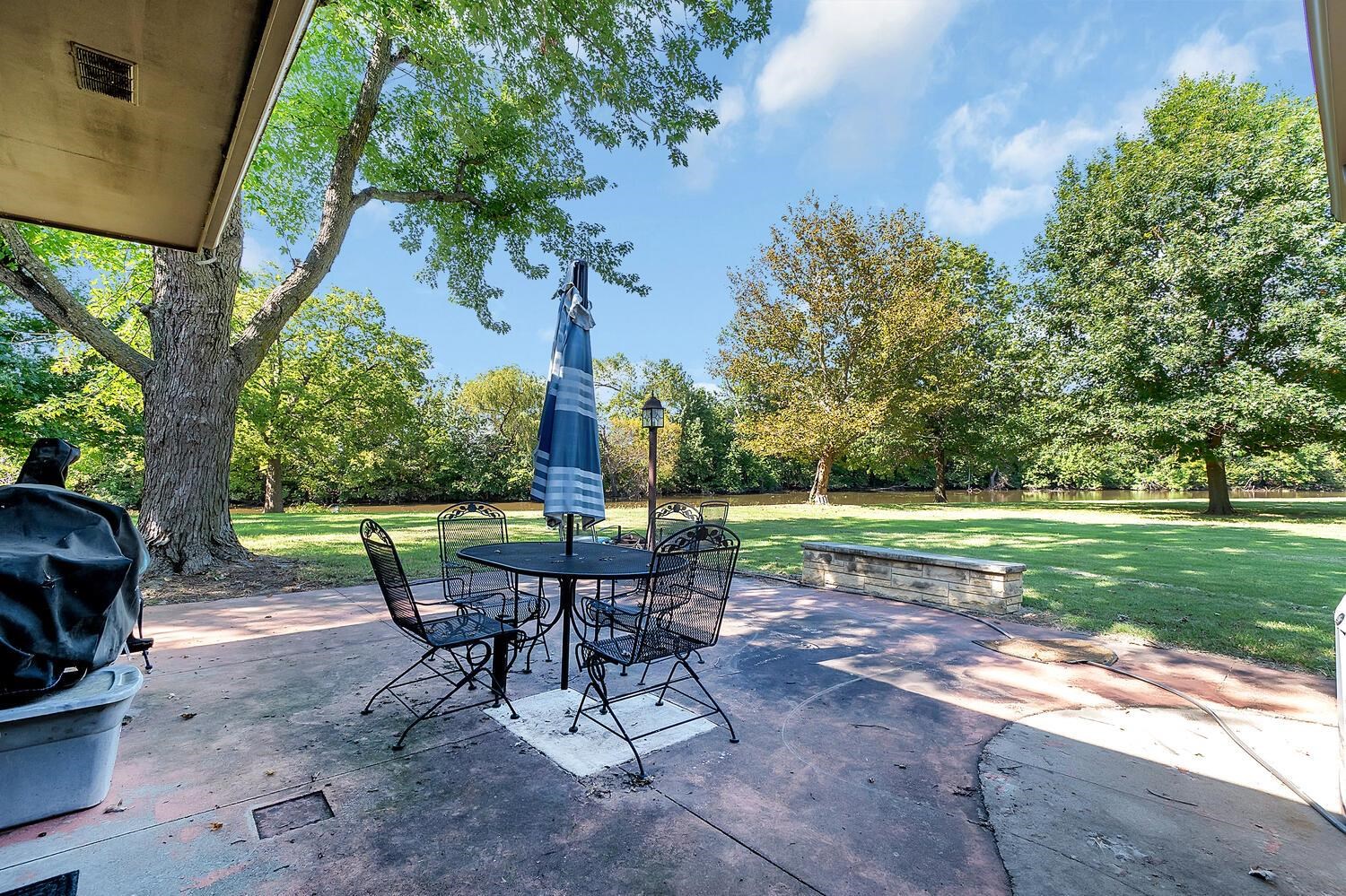 613 N Meridian Road Rear Newton KS 67114