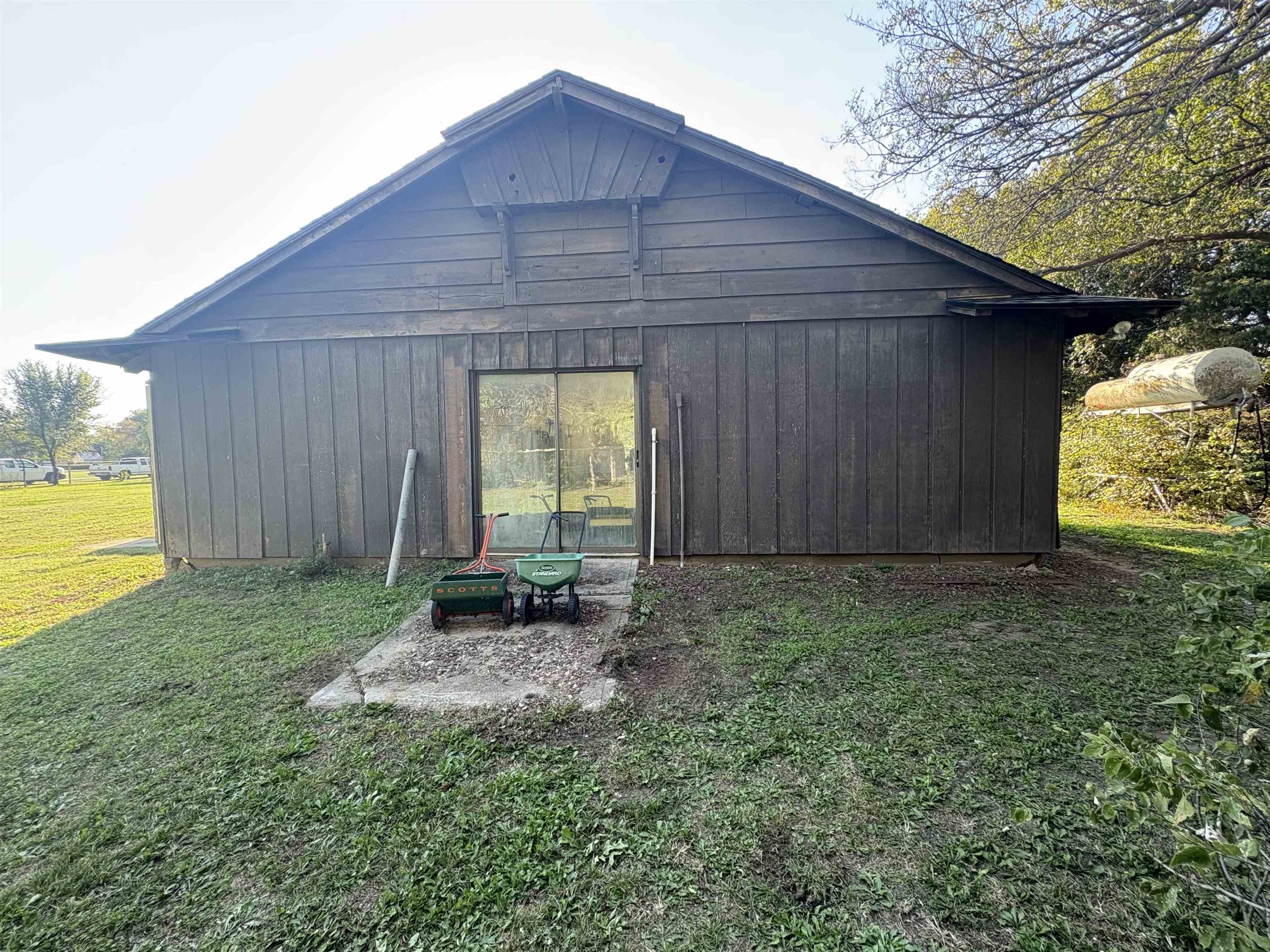 9810 S Ridge Road Sedgwick KS 67135