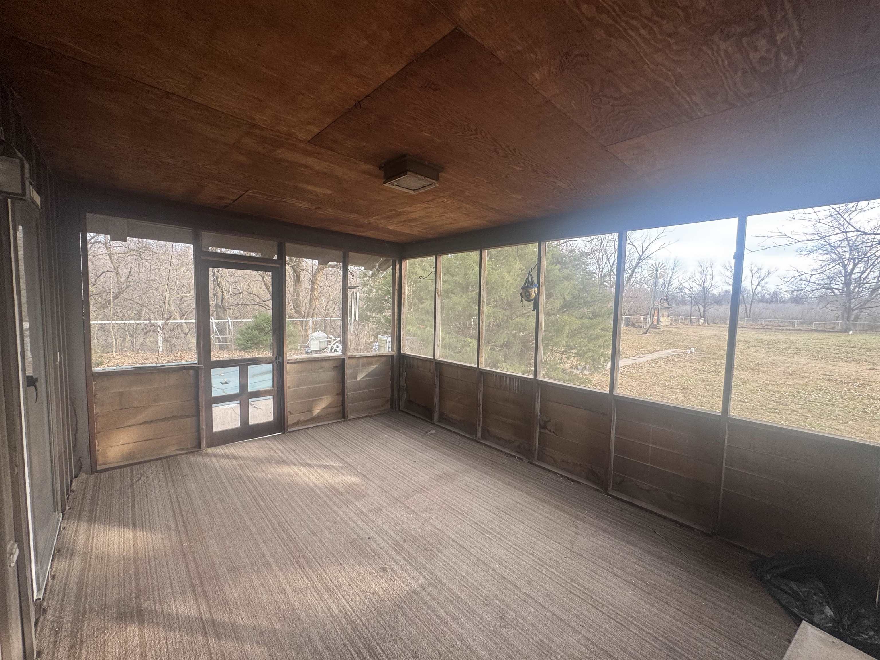 9810 S Ridge Road Sedgwick KS 67135