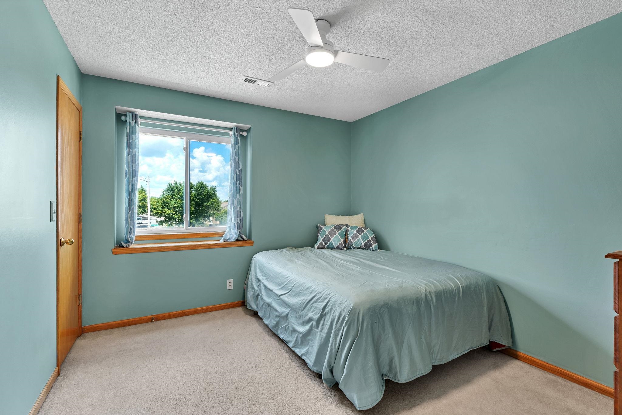 1824 S Stoneybrook Street Wichita KS 67207