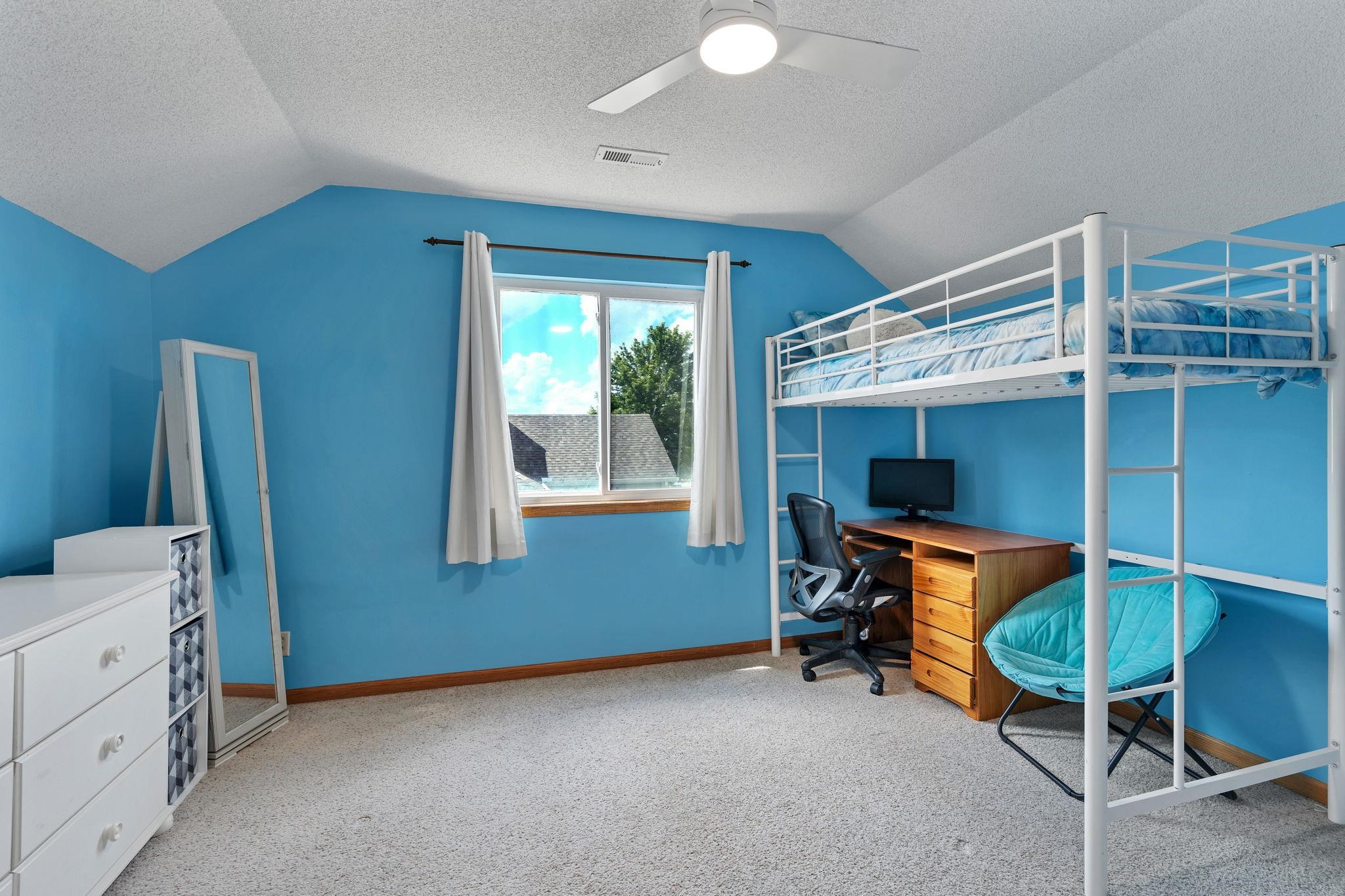 1824 S Stoneybrook Street Wichita KS 67207