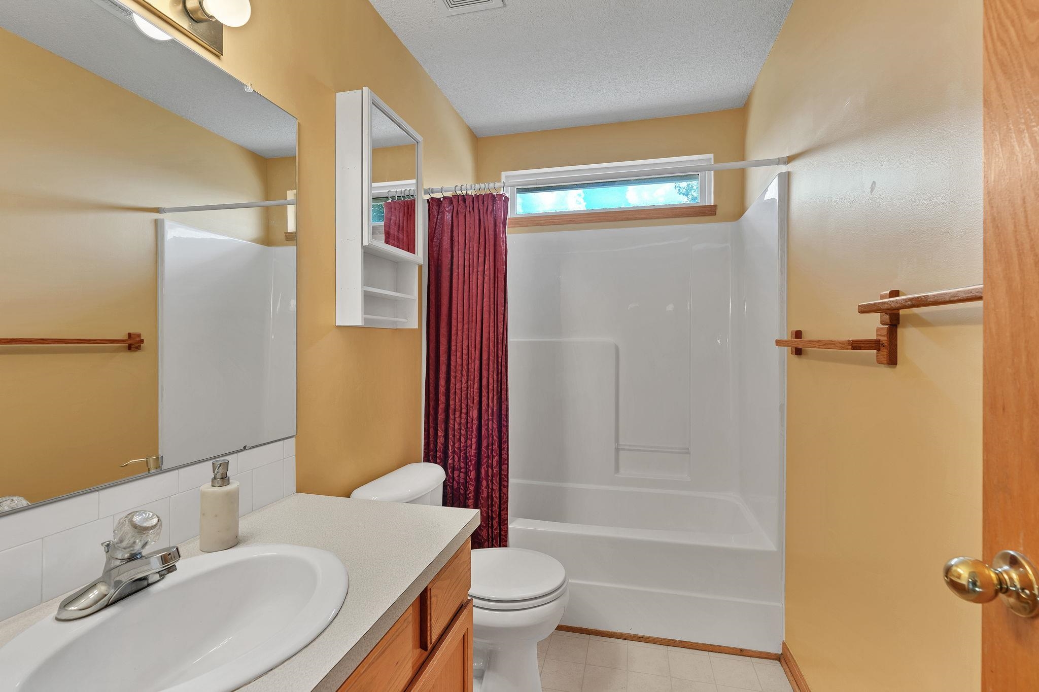 1824 S Stoneybrook Street Wichita KS 67207