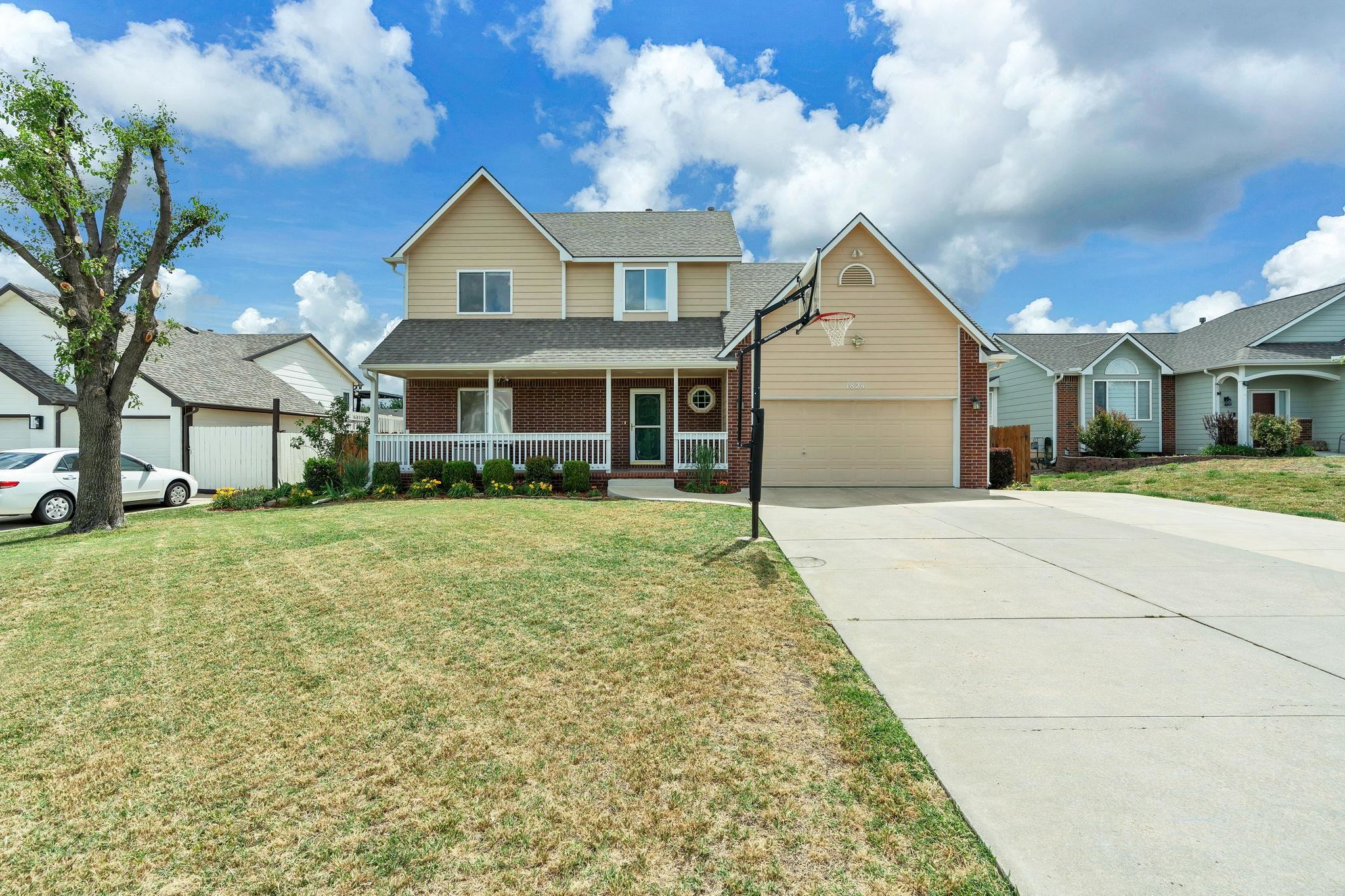 1824 S Stoneybrook Street Wichita KS 67207