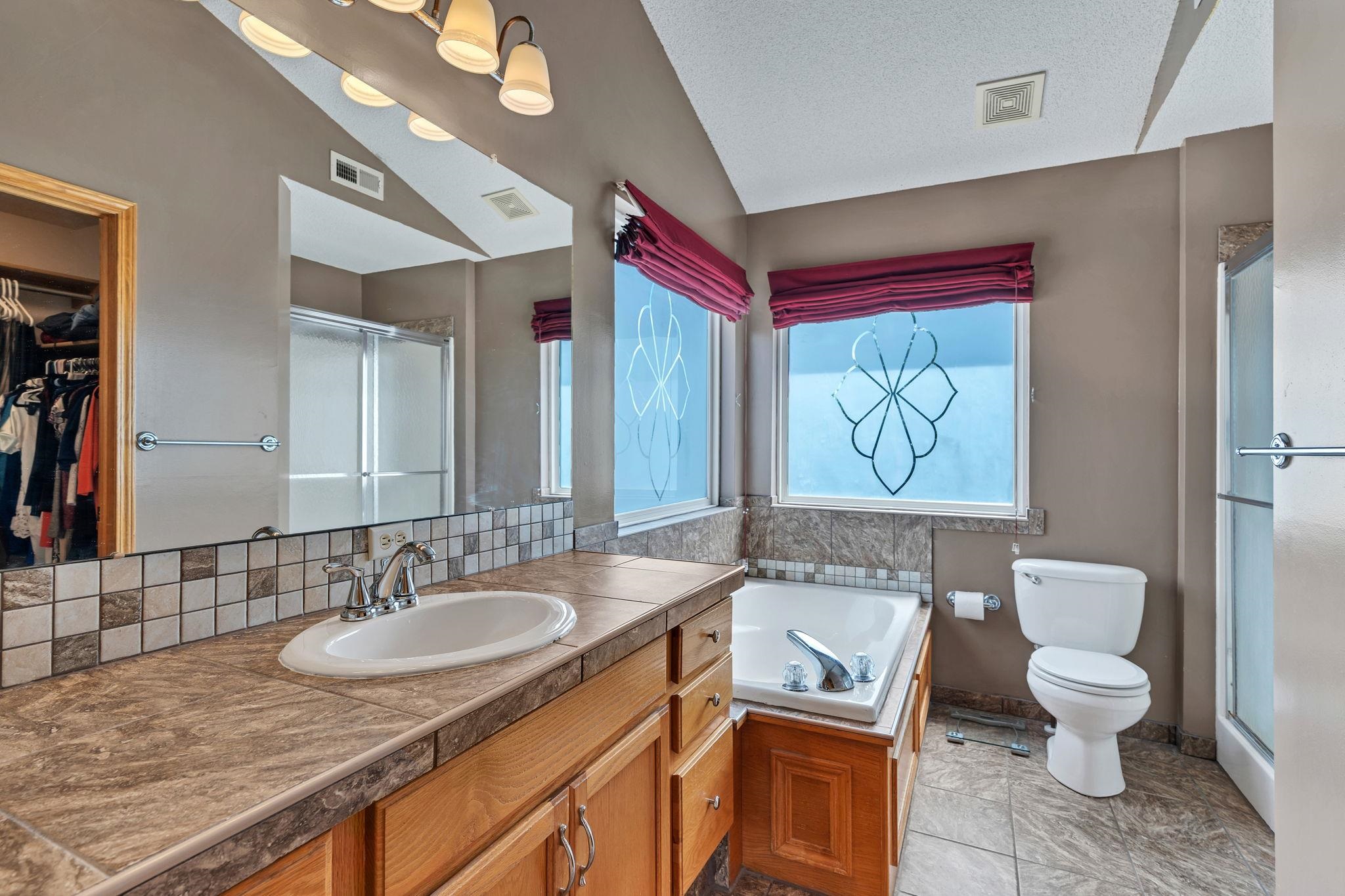 1824 S Stoneybrook Street Wichita KS 67207