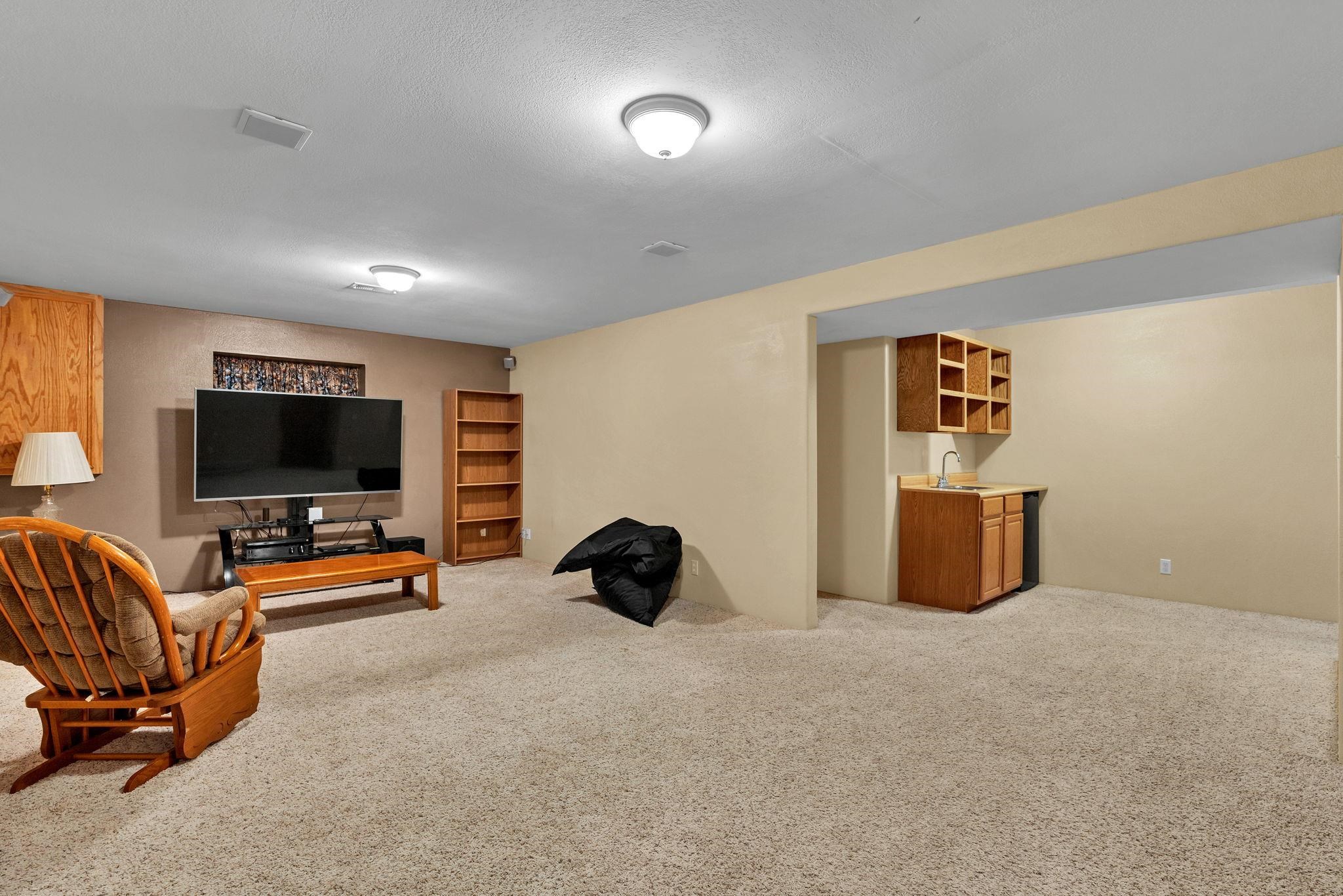 1824 S Stoneybrook Street Wichita KS 67207