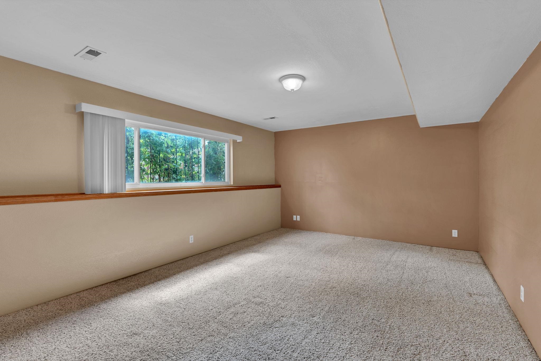 1824 S Stoneybrook Street Wichita KS 67207