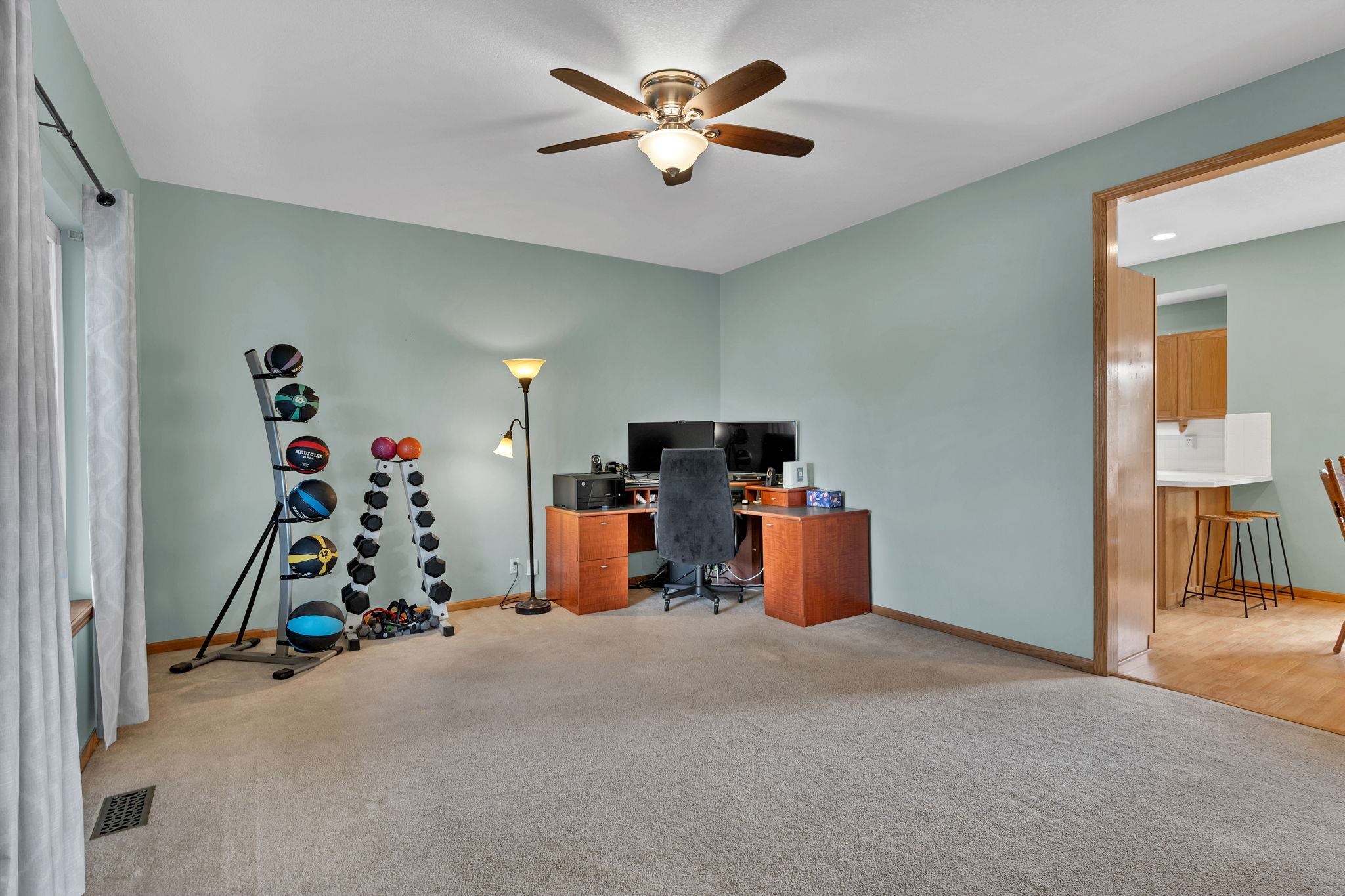 1824 S Stoneybrook Street Wichita KS 67207