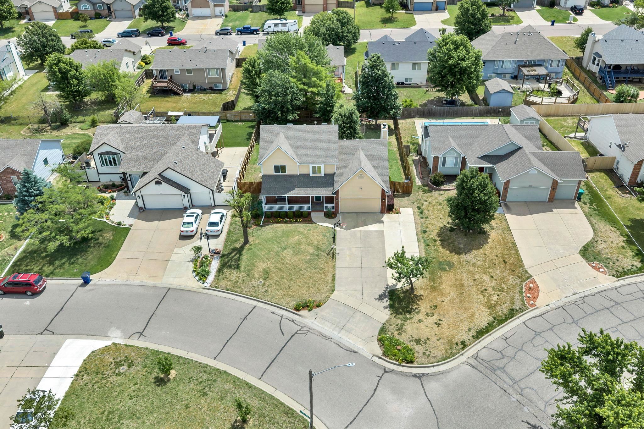 1824 S Stoneybrook Street Wichita KS 67207