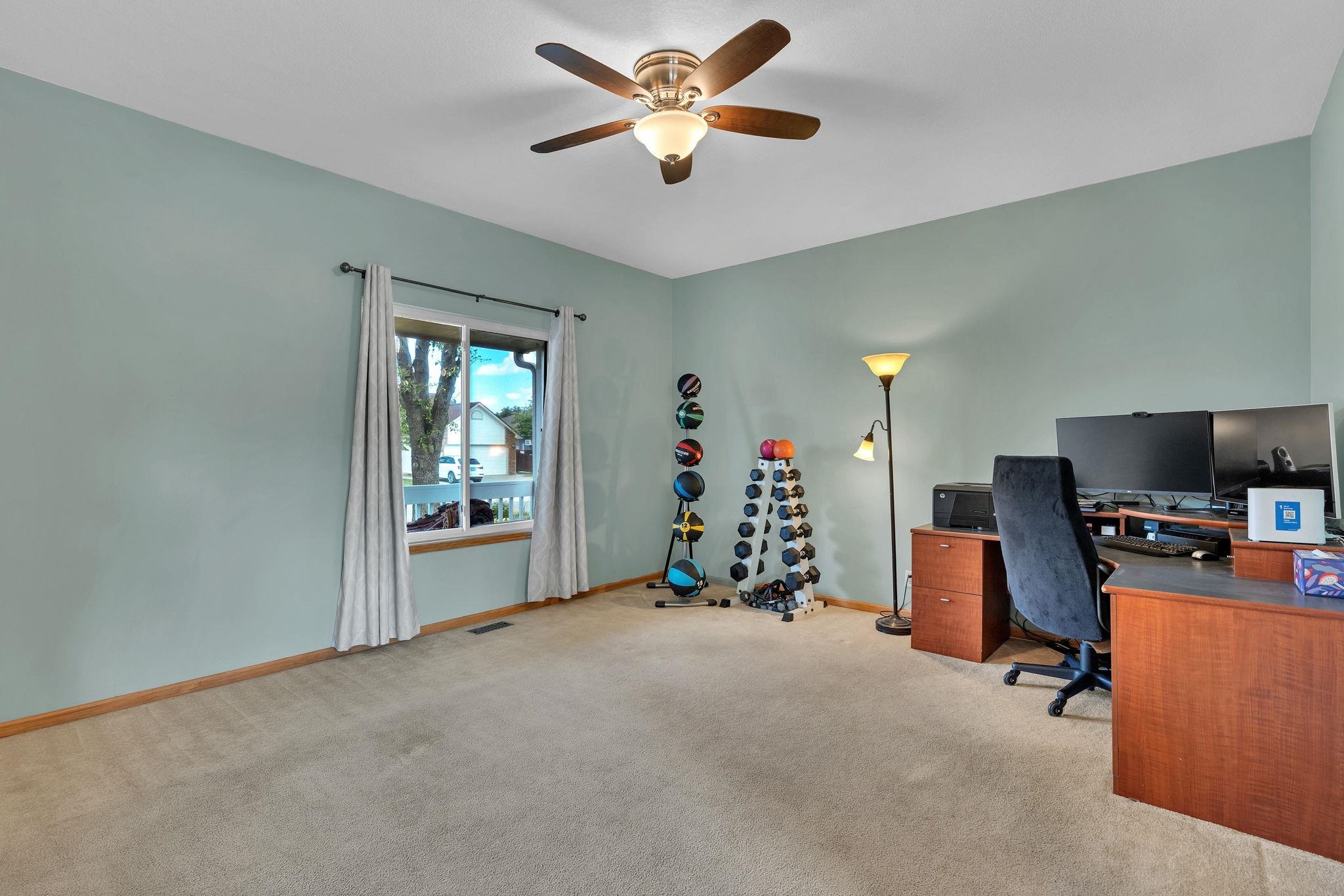 1824 S Stoneybrook Street Wichita KS 67207